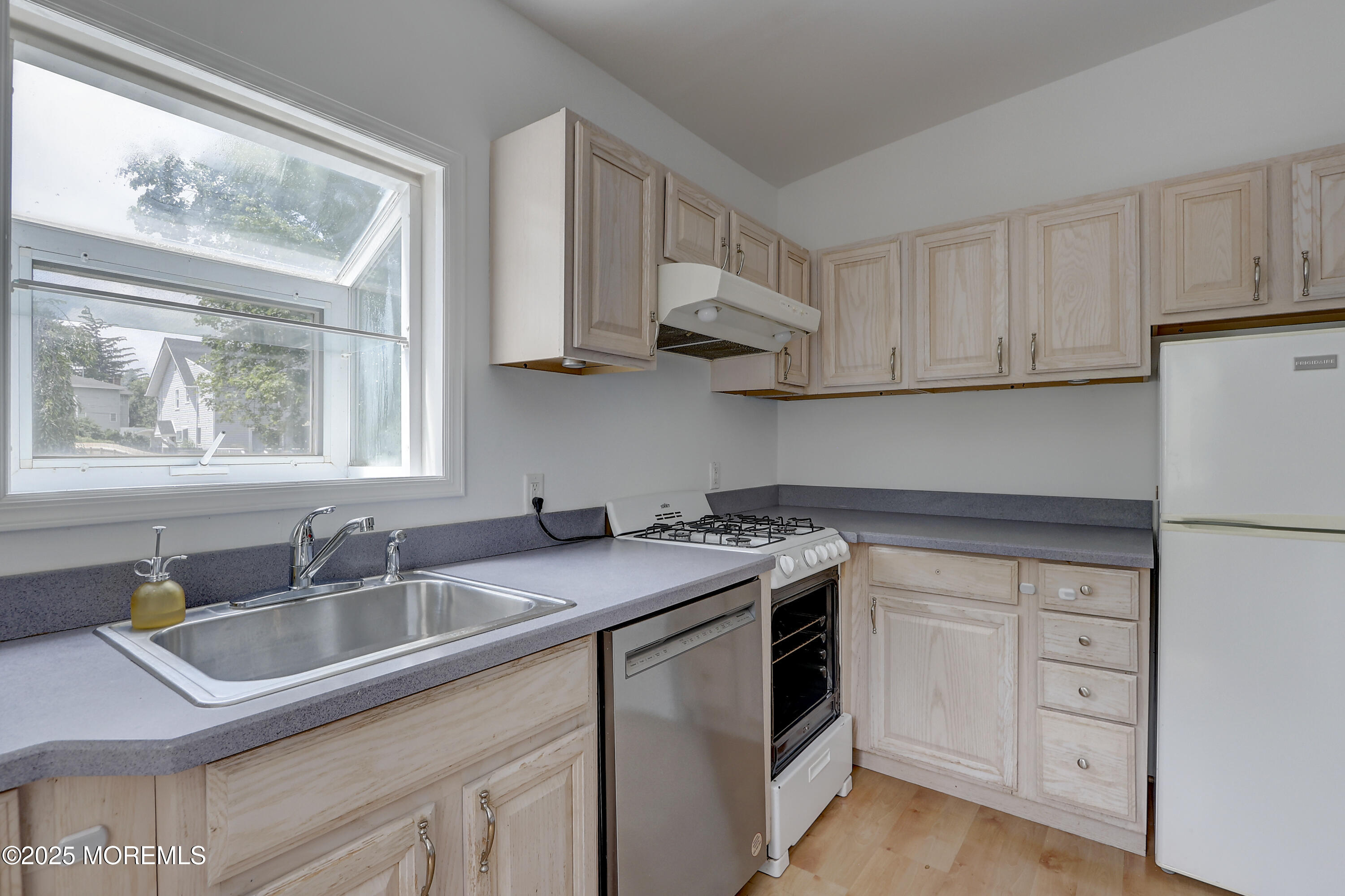18 Coleman Place, Red Bank, NJ, 07701 image 18