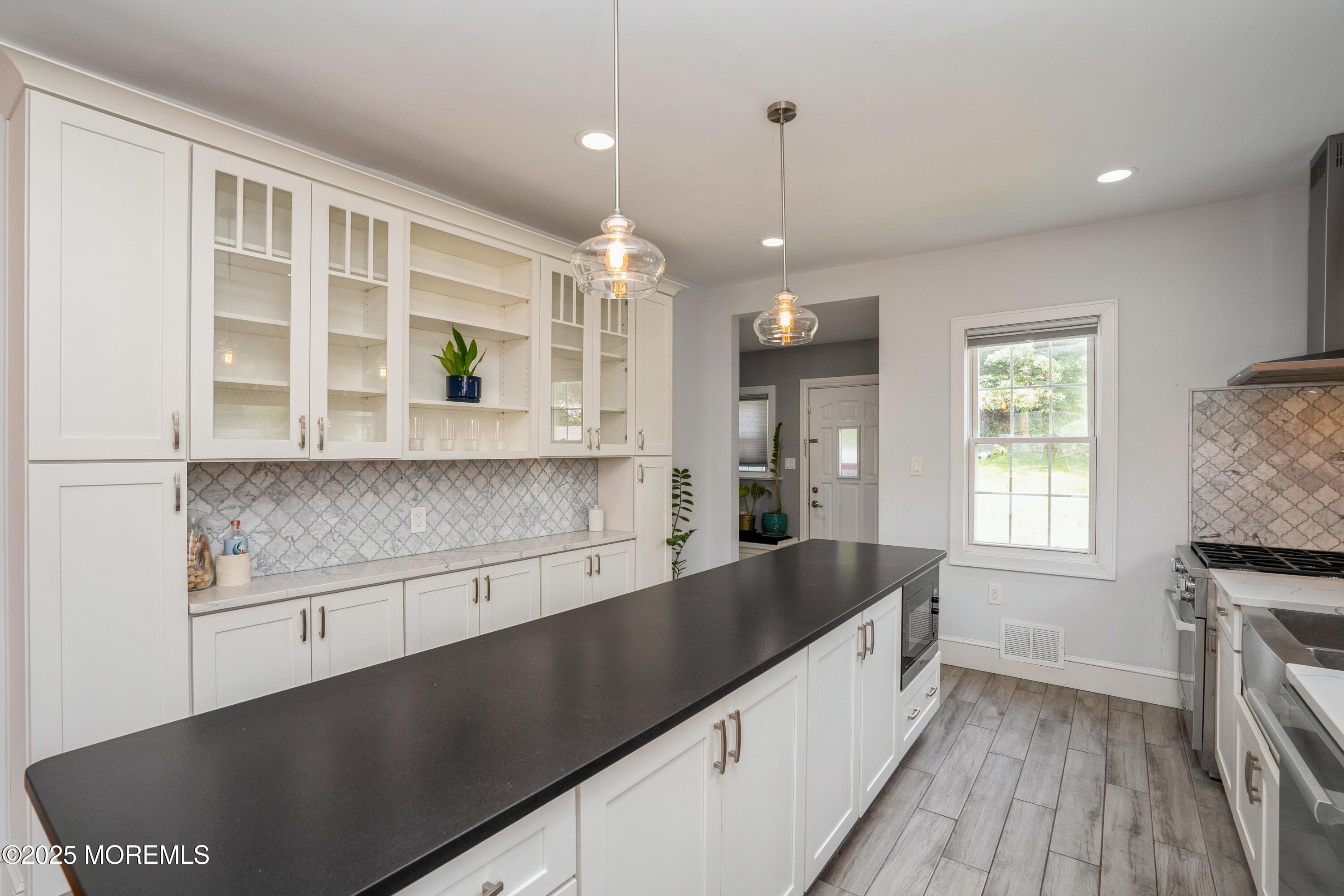 491 Mt Pleasant Avenue Image 3