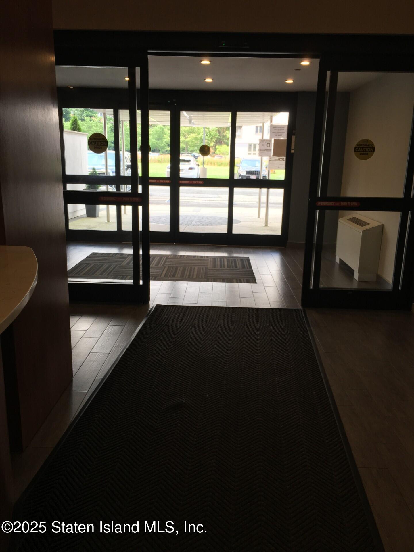 80 Bay Street Landing 6l Image 3