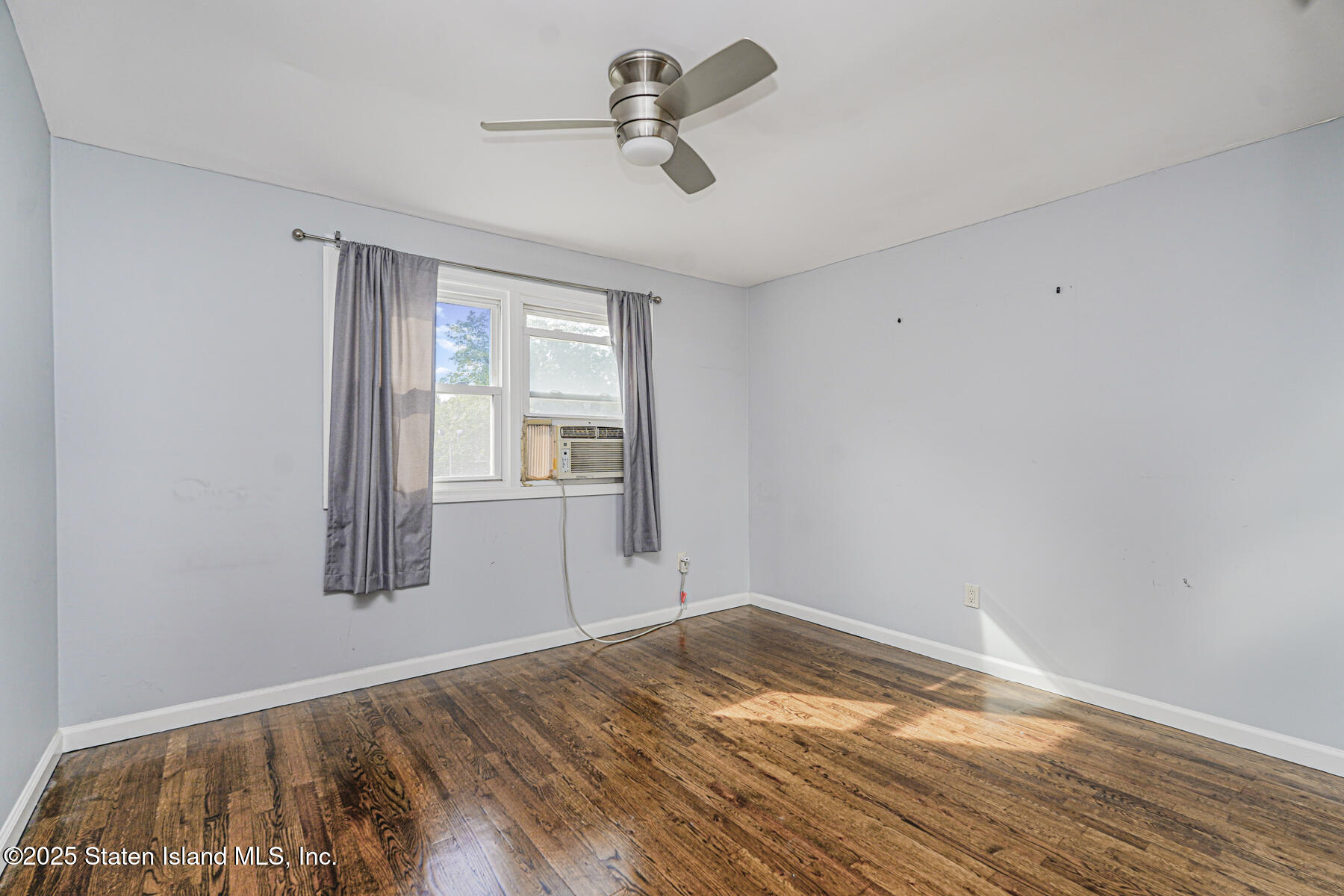 418 Willow Road, Staten Island, NY, 10314 image 11
