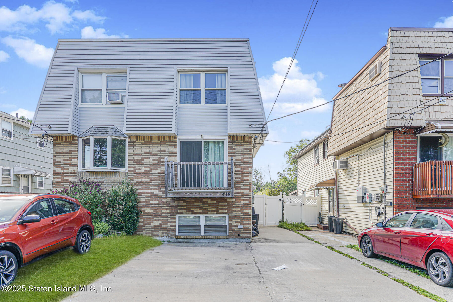 418 Willow Road Image 1