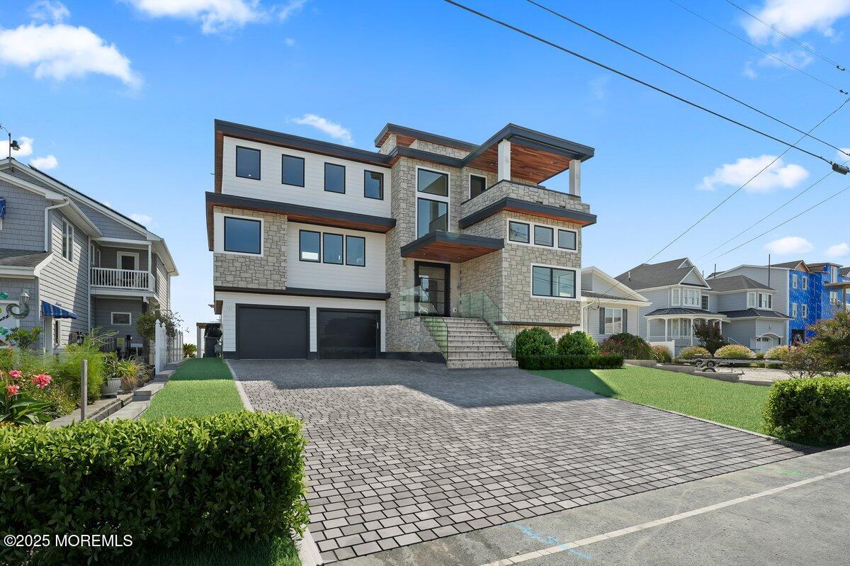 1262 Jennifer Lane Image 3