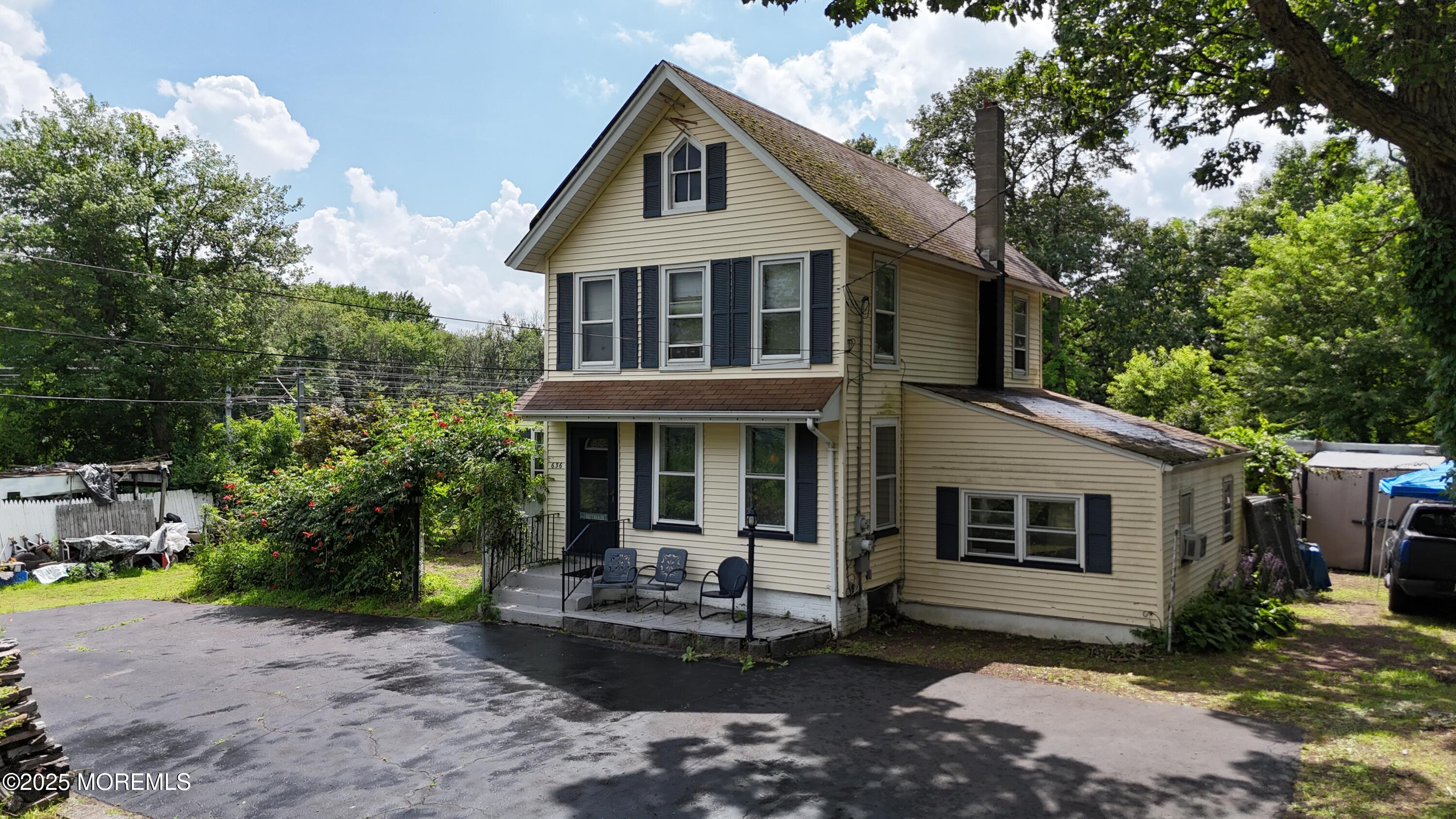 636 Holmdel Road Image 2