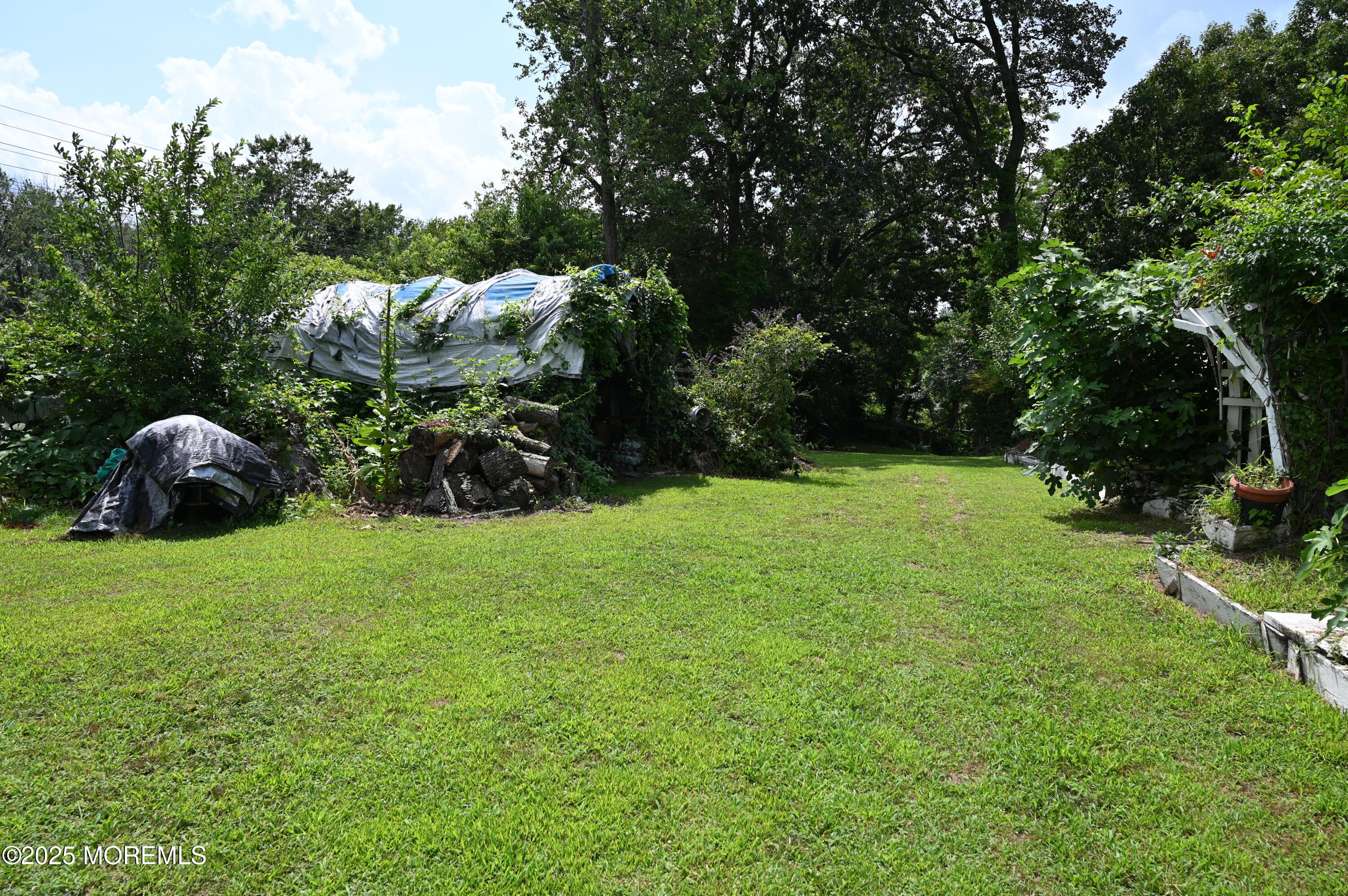 636 Holmdel Road Image 3