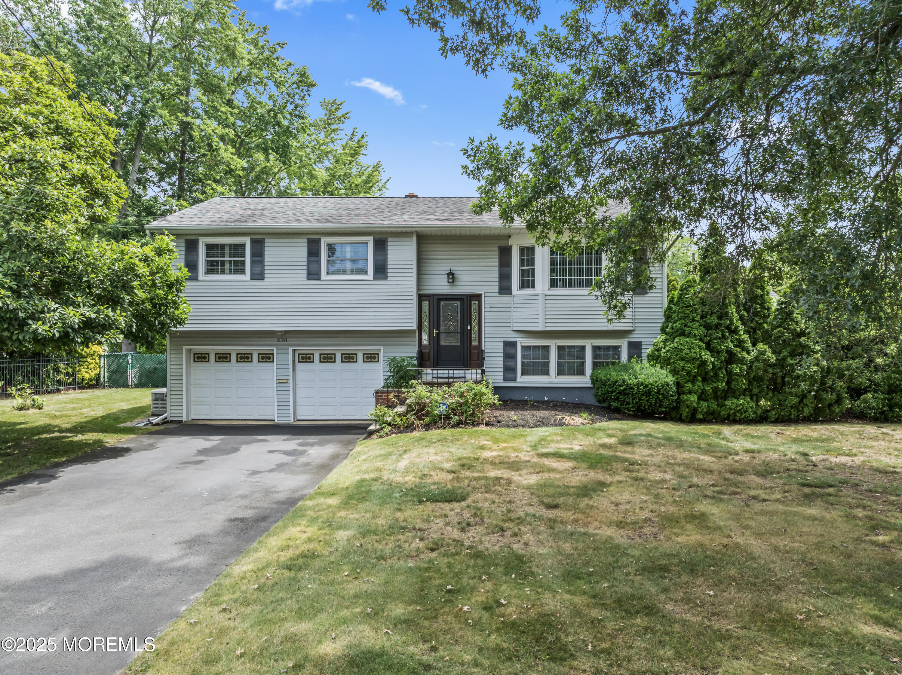 230 Geary Drive Image 2