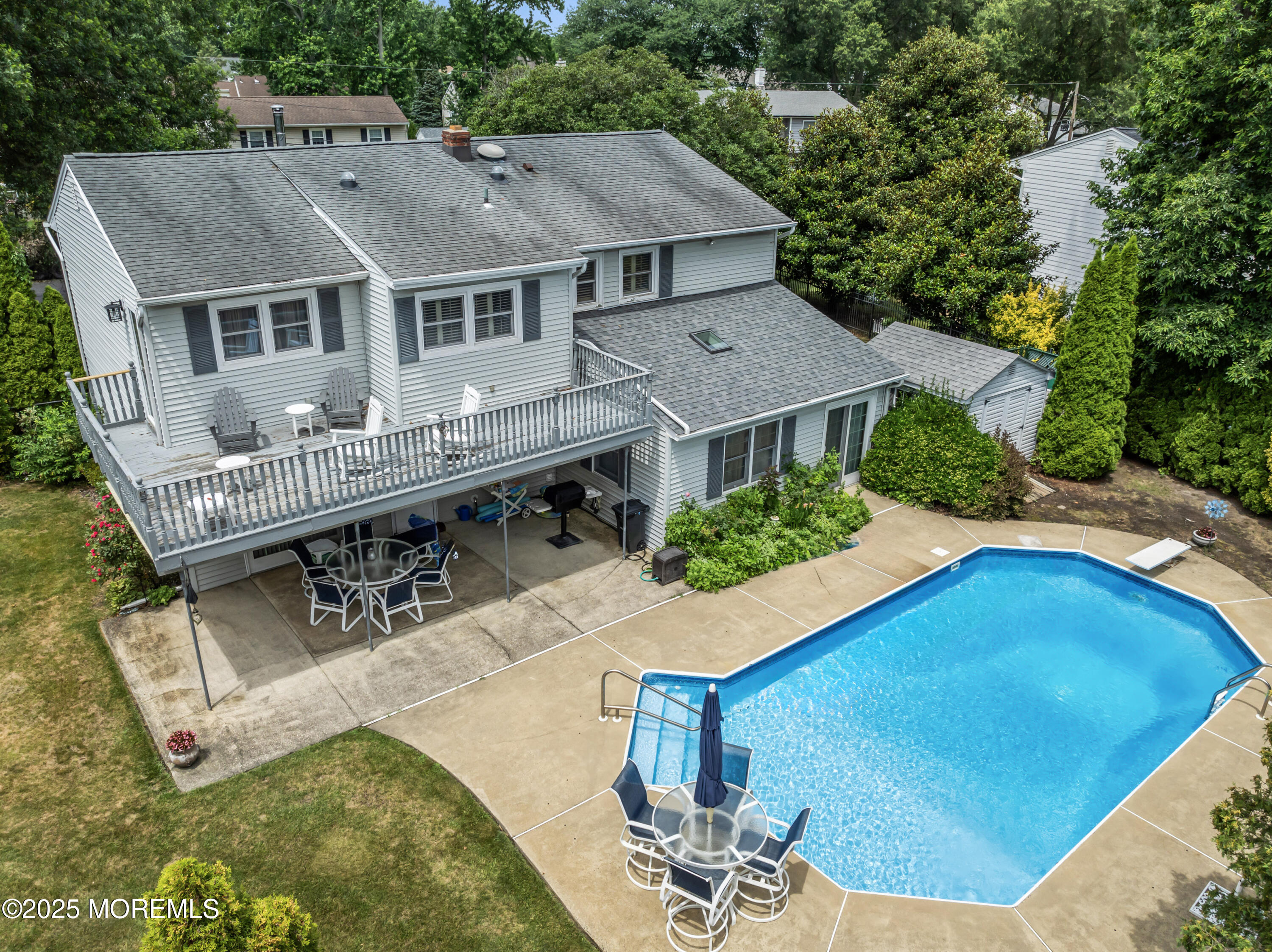 230 Geary Drive Image 5