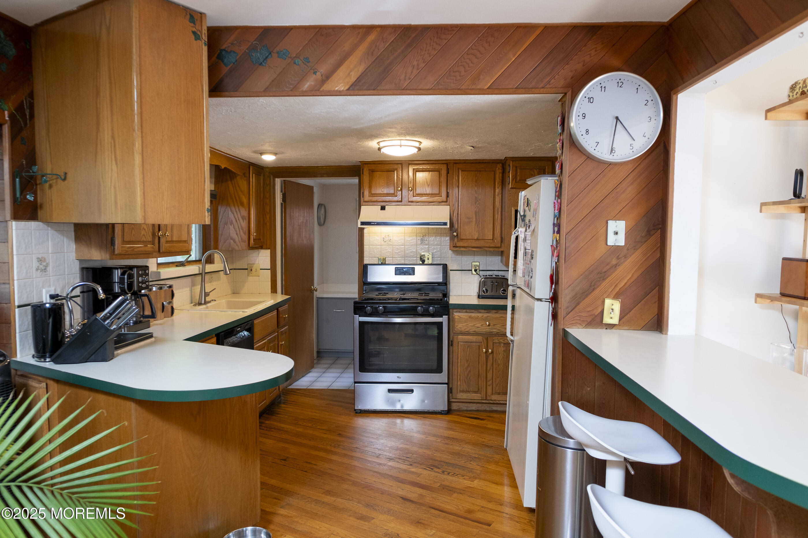 28 Florence Avenue, Leonardo, NJ, 07737 image 7