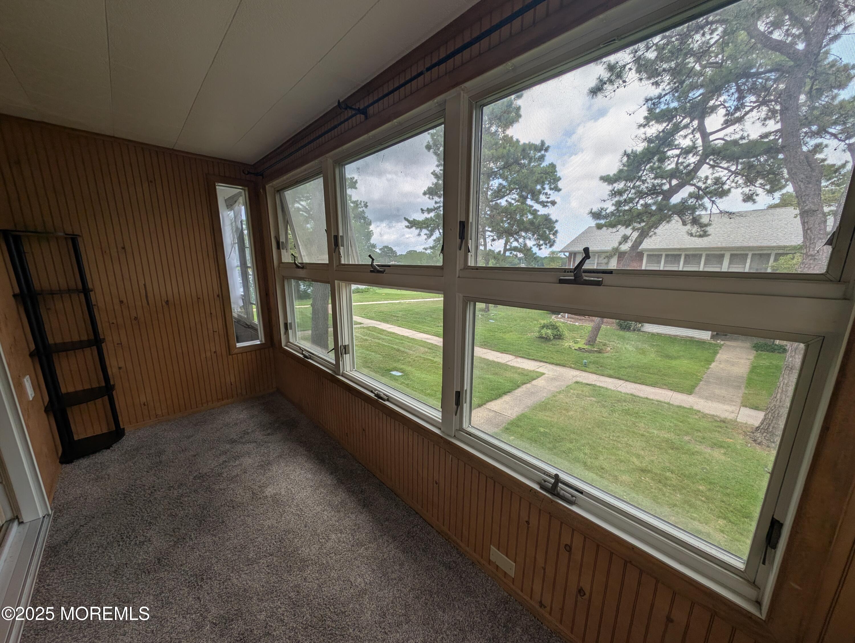 44J Cambridge Court 2010 Image 3