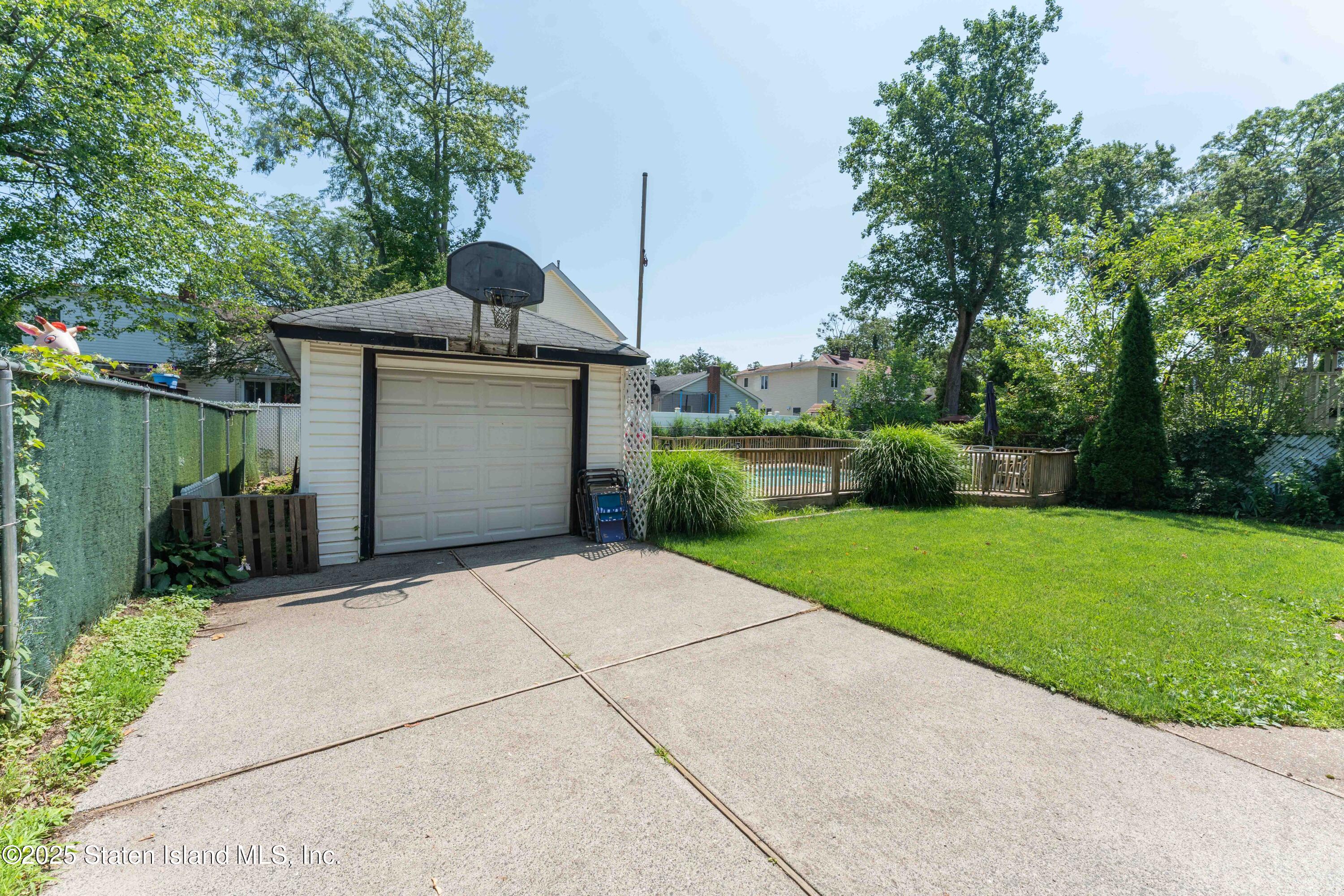69 Hillcrest Avenue, Staten Island, NY, 10308 image 46