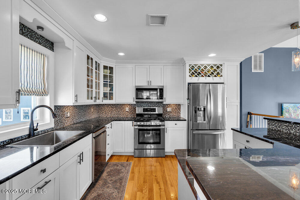21 W Magnolia Avenue, Beach Haven, NJ, 08008 image 26