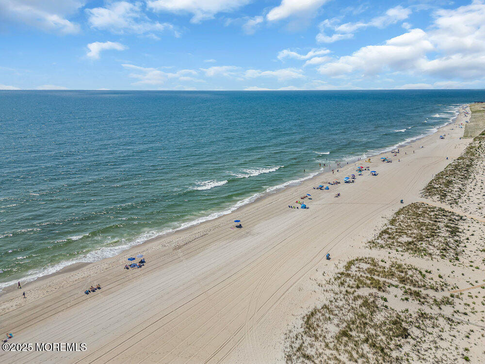21 W Magnolia Avenue, Beach Haven, NJ, 08008 image 65