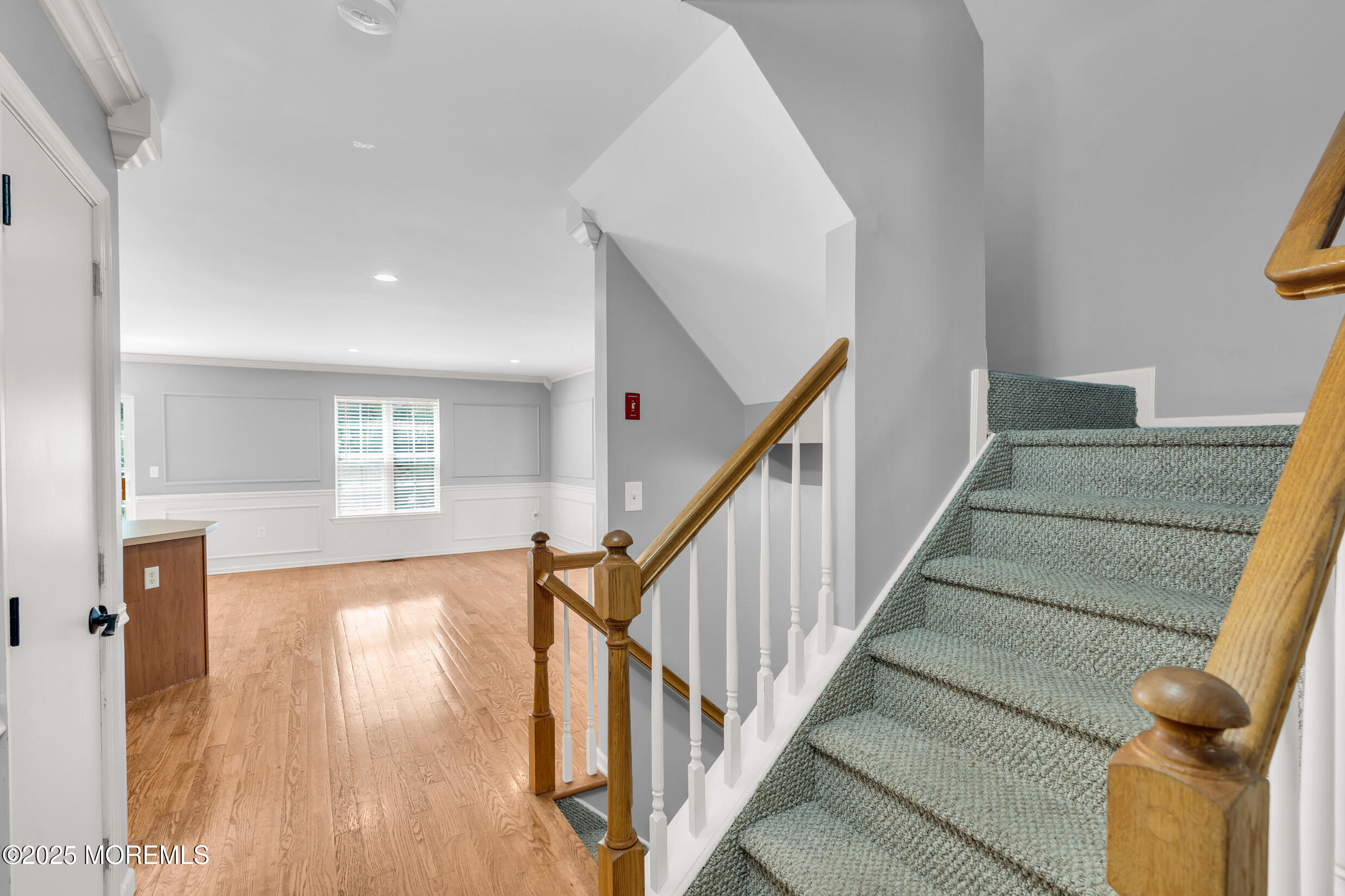313 Graham Avenue Image 2