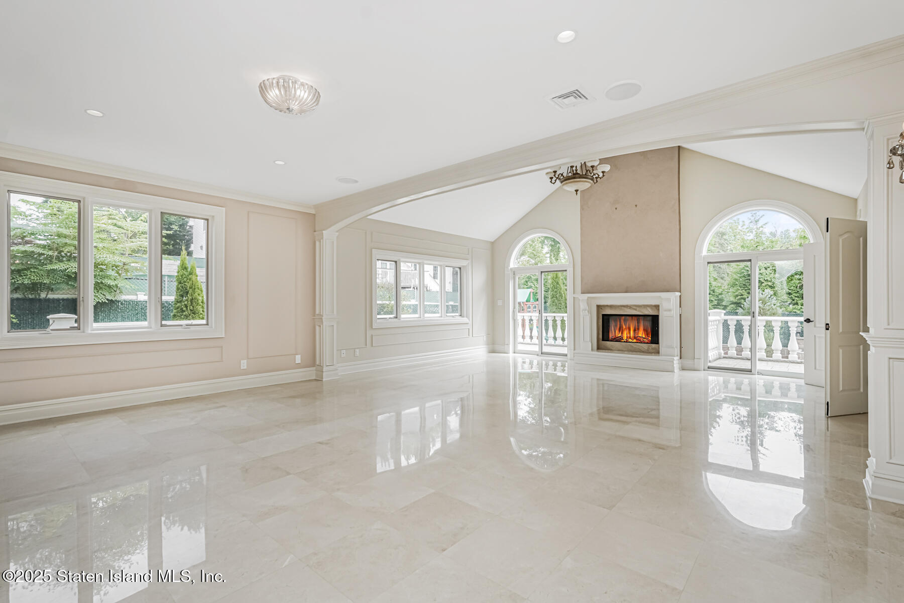 35 Julieann Court, Staten Island, NY, 10304 image 8