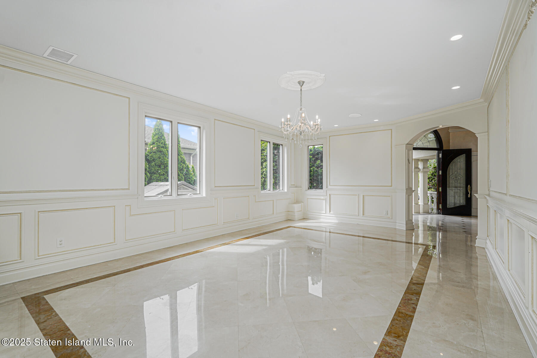 35 Julieann Court, Staten Island, NY, 10304 image 6