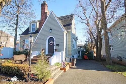 92 Twombly Avenue, Staten Island, NY, 10306