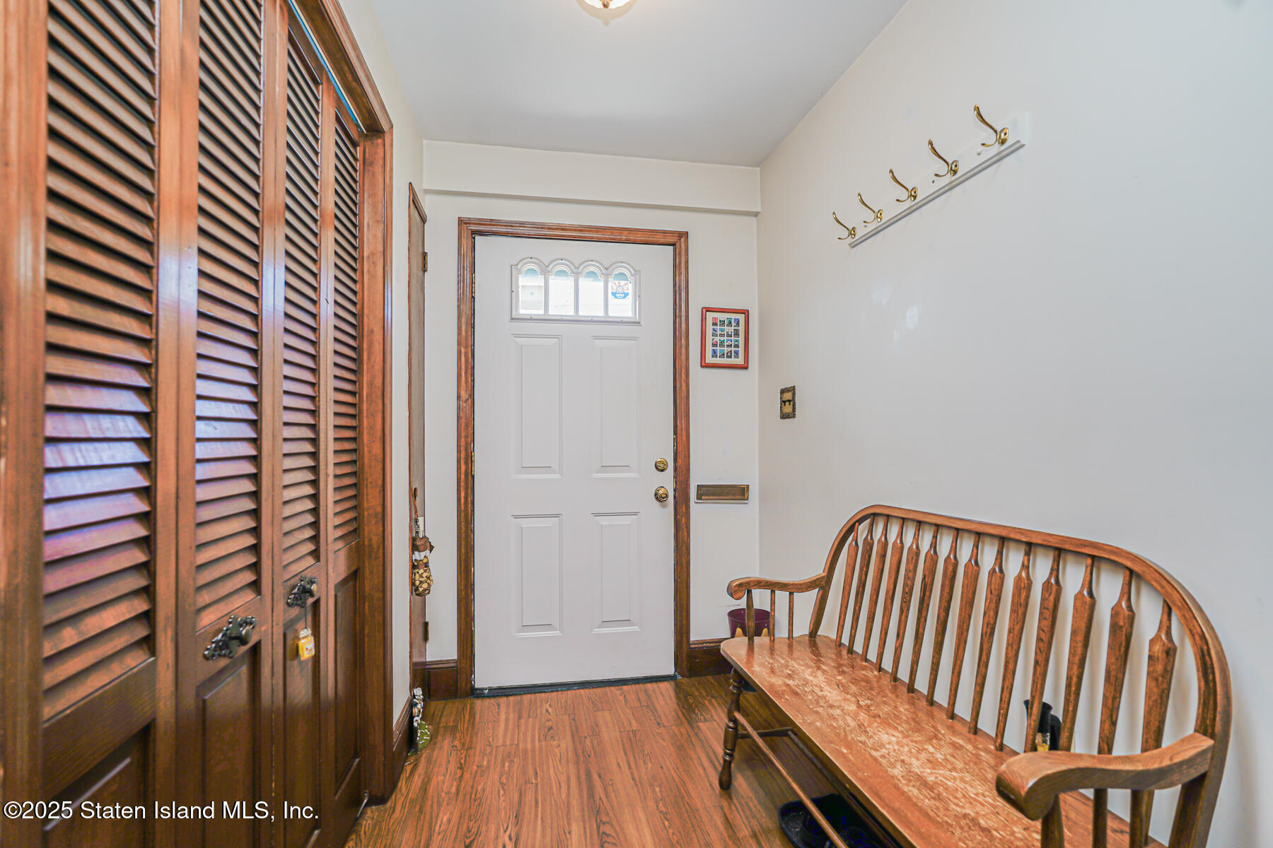 204 Utter Avenue Image 3