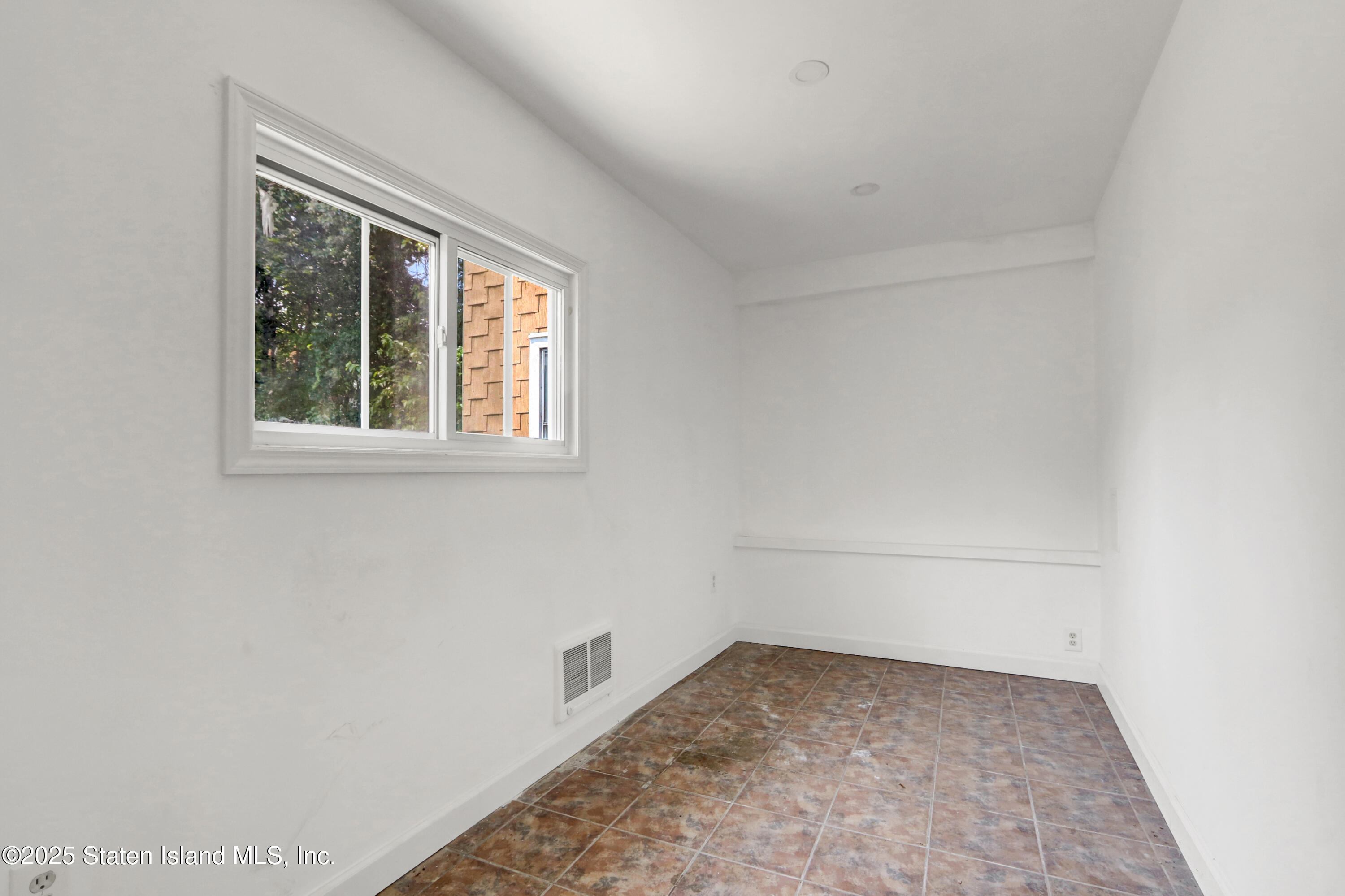 58 Laurel Avenue, Staten Island, NY, 10304 image 8