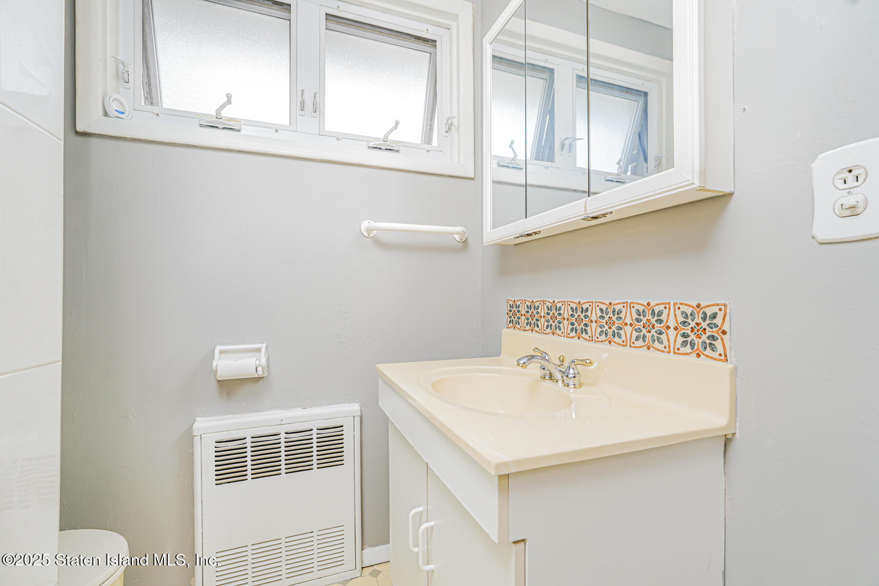 204 Utter Avenue, Staten Island, NY, 10314 image 24