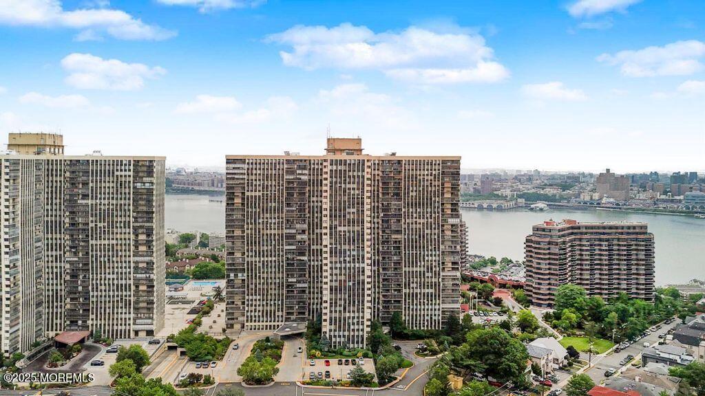 200 Winston Drive 2921, Cliffside Park, NJ, 07010