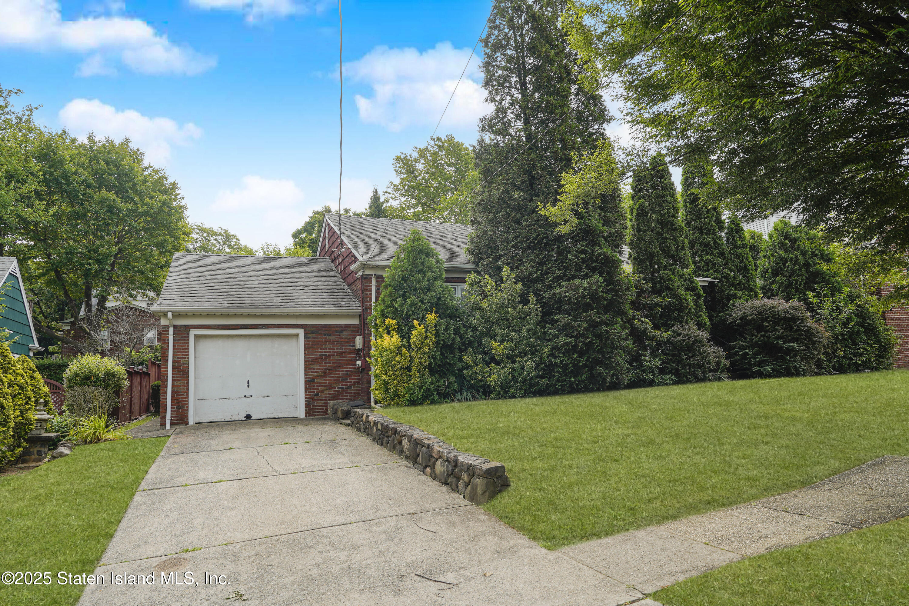 35 Brenton Place Image 2