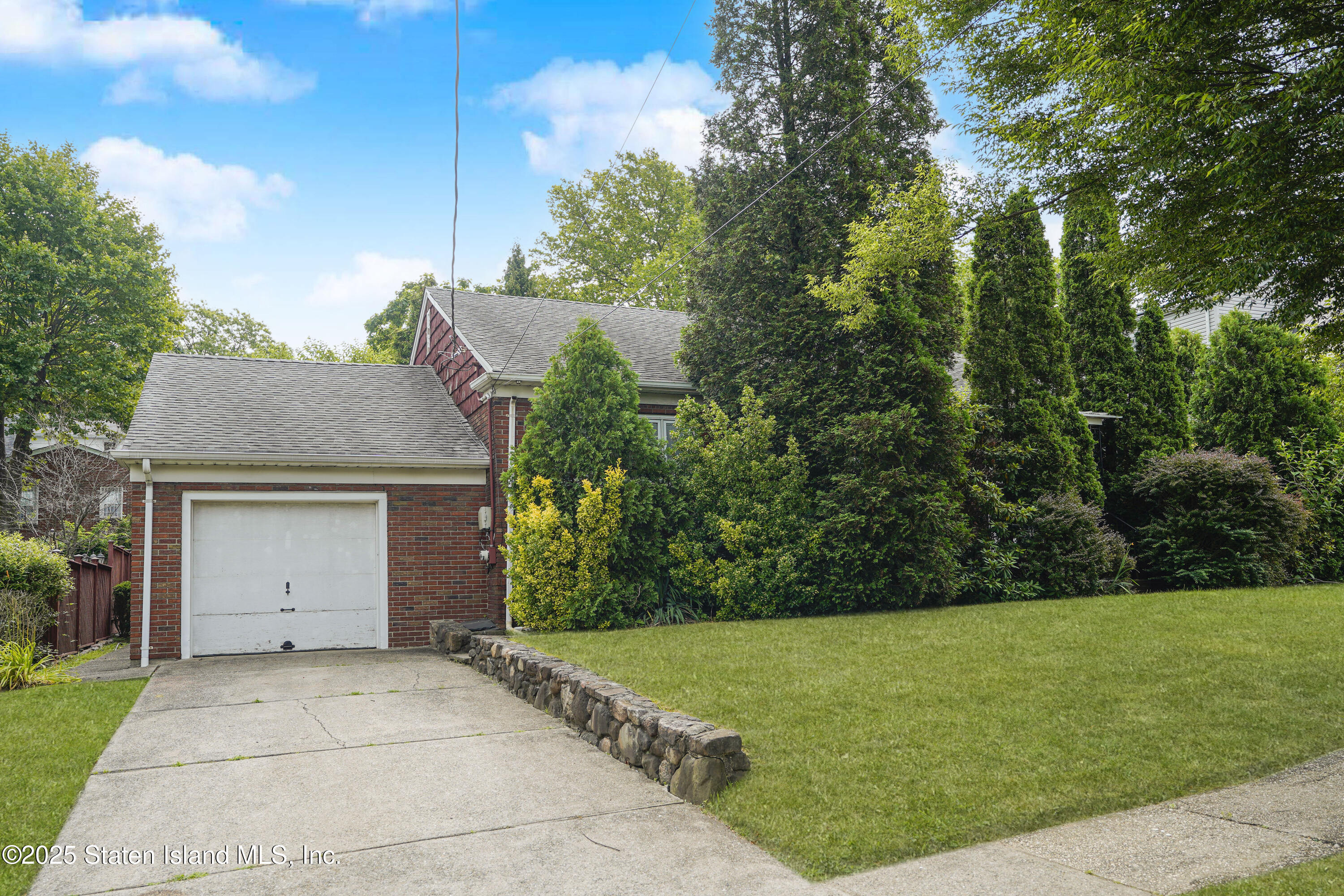35 Brenton Place Image 3