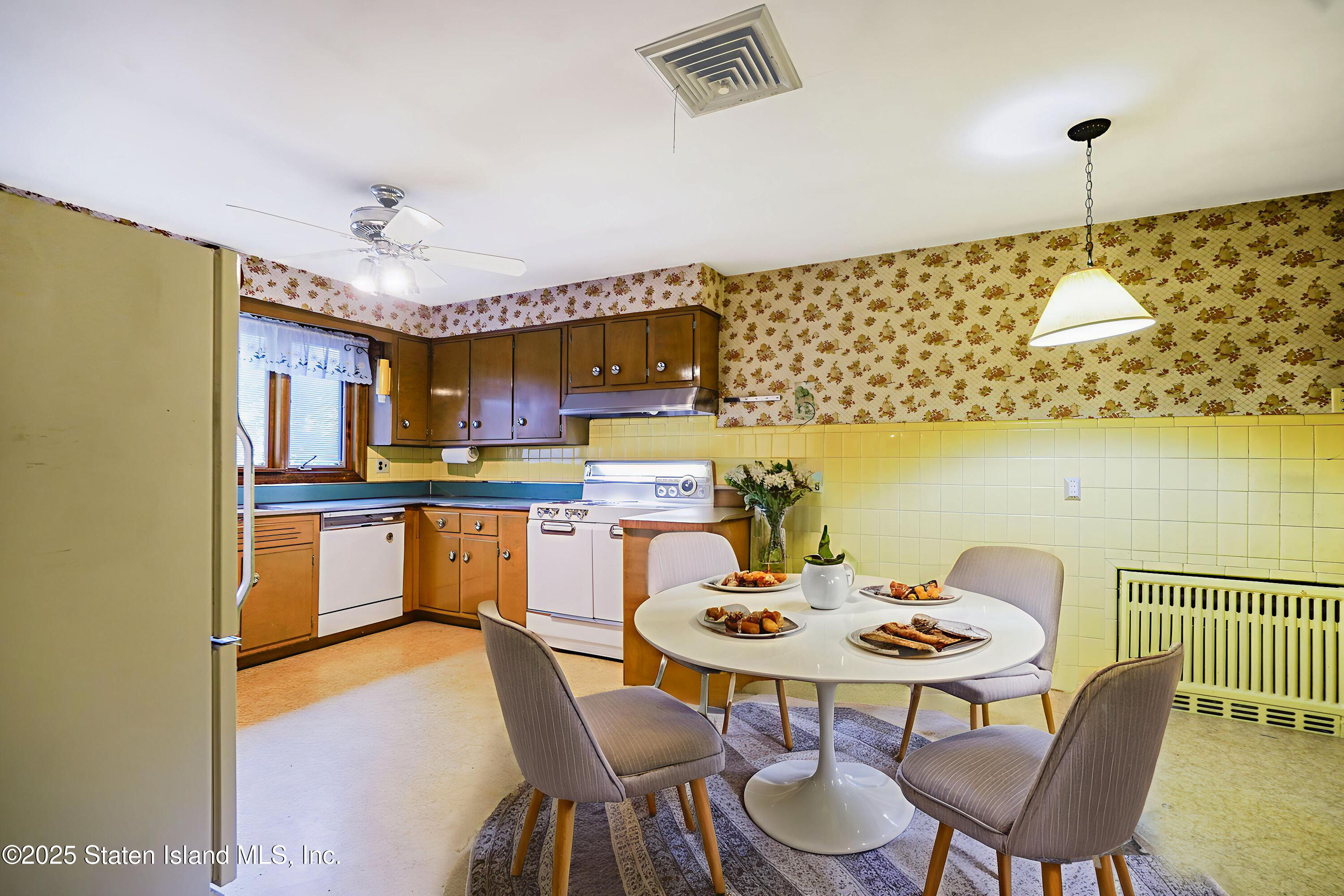 35 Brenton Place, Staten Island, NY, 10314 image 15