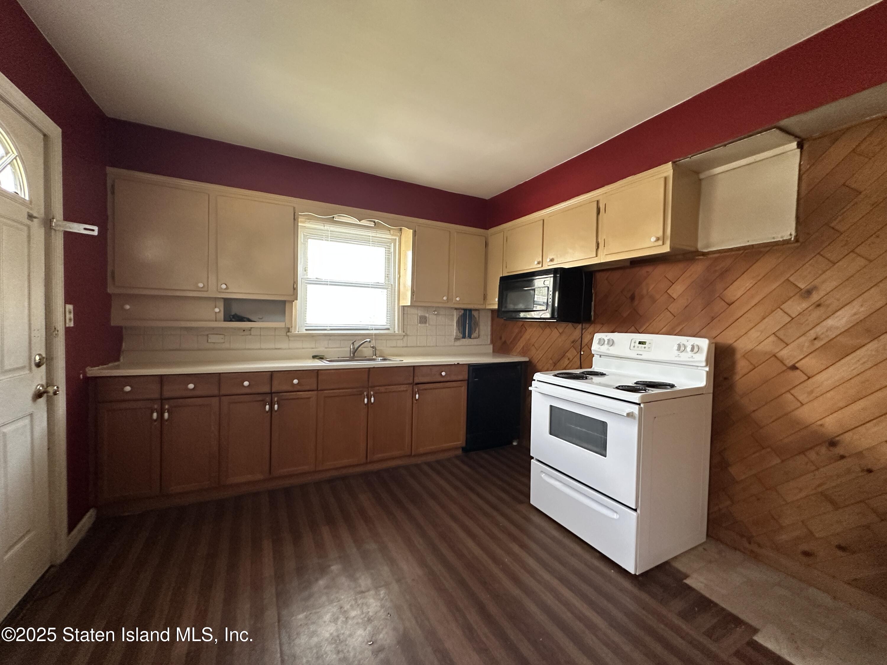 183 Goodwin Avenue, Staten Island, NY, 10314 image 13