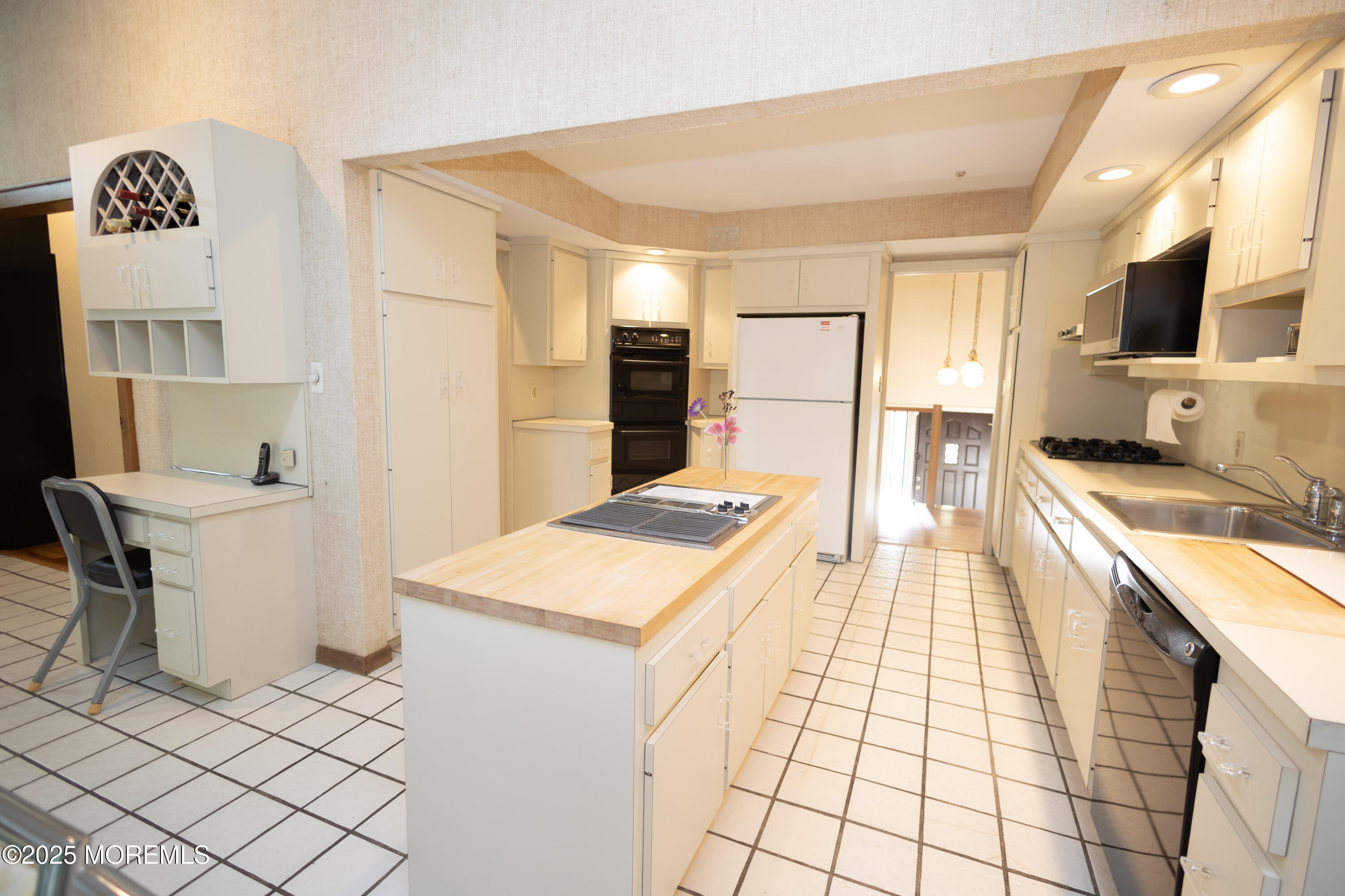 12 Tompkins Road, East Brunswick, NJ, 08816 image 15