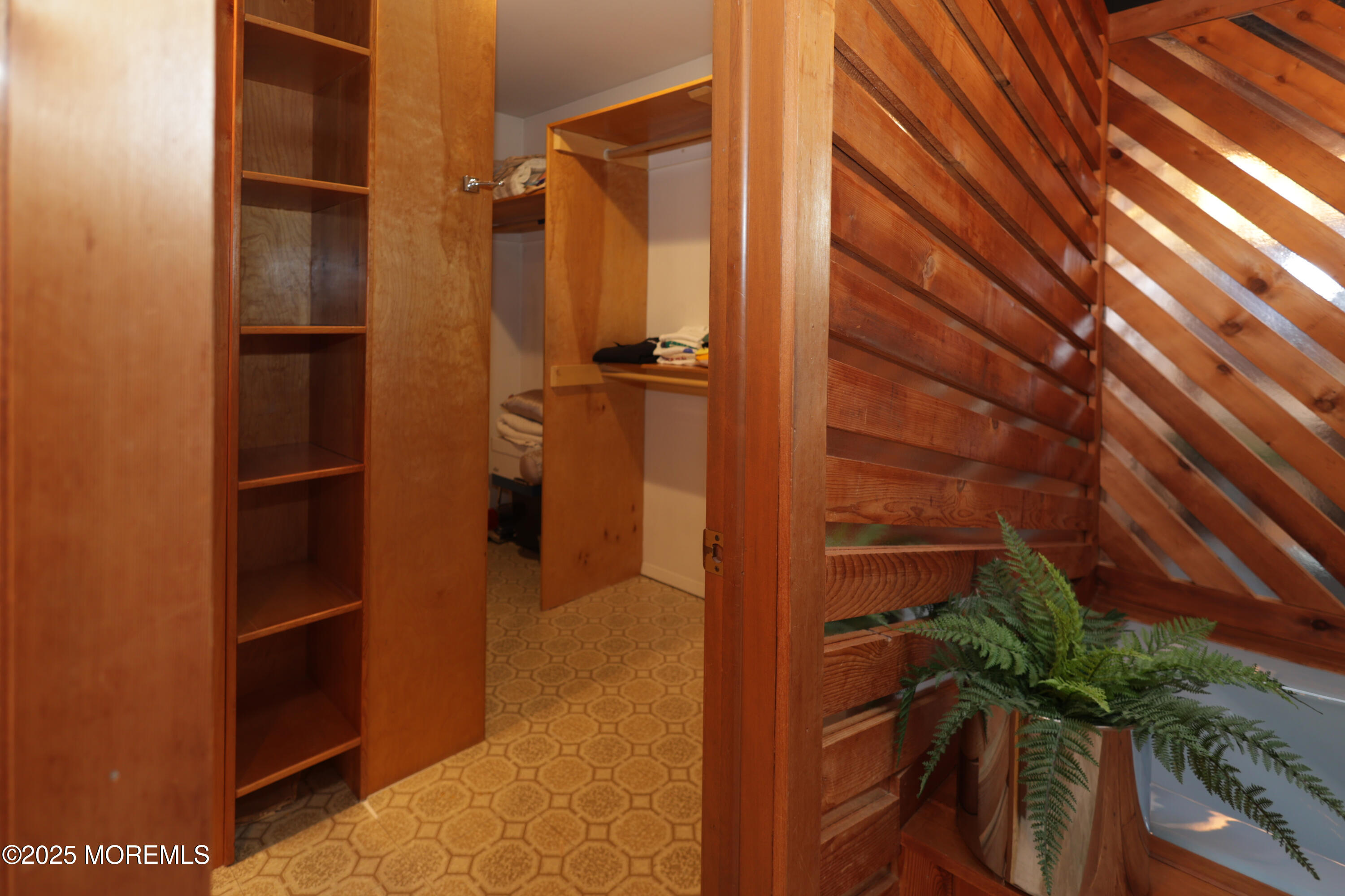 12 Tompkins Road, East Brunswick, NJ, 08816 image 27