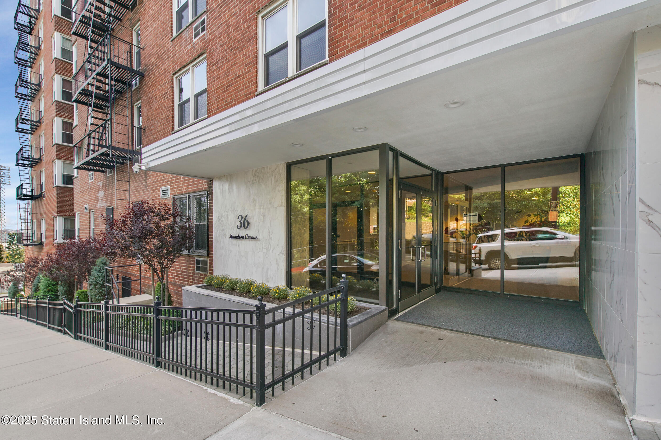 36 Hamilton Avenue 5a Image 4