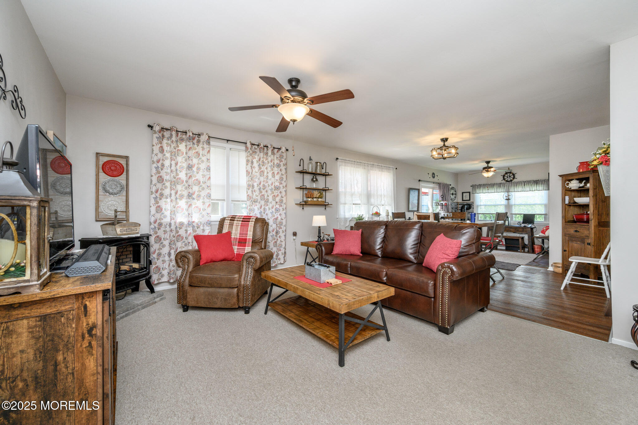 37 S Chestnut Avenue Image 5
