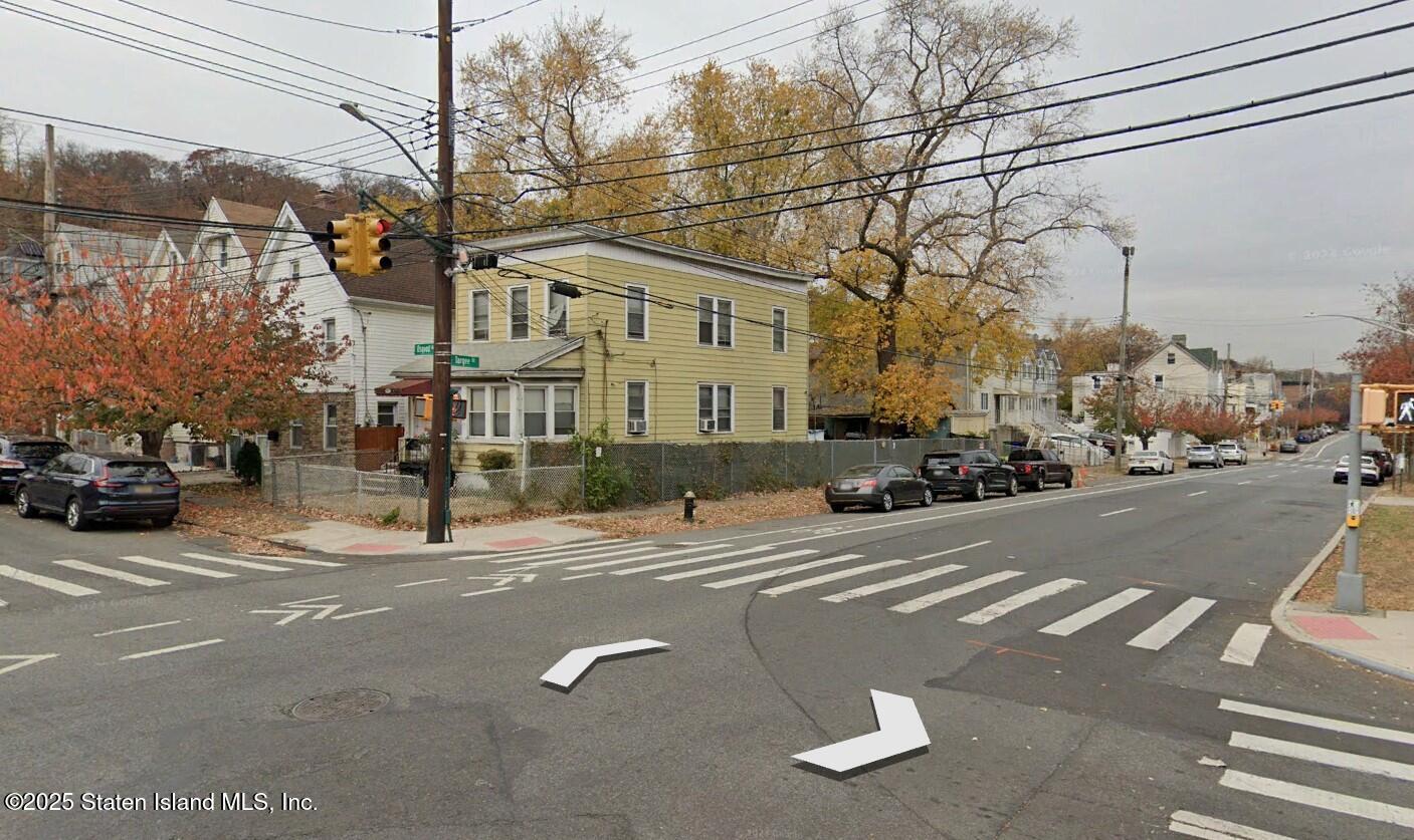 27 Osgood Avenue Image 2