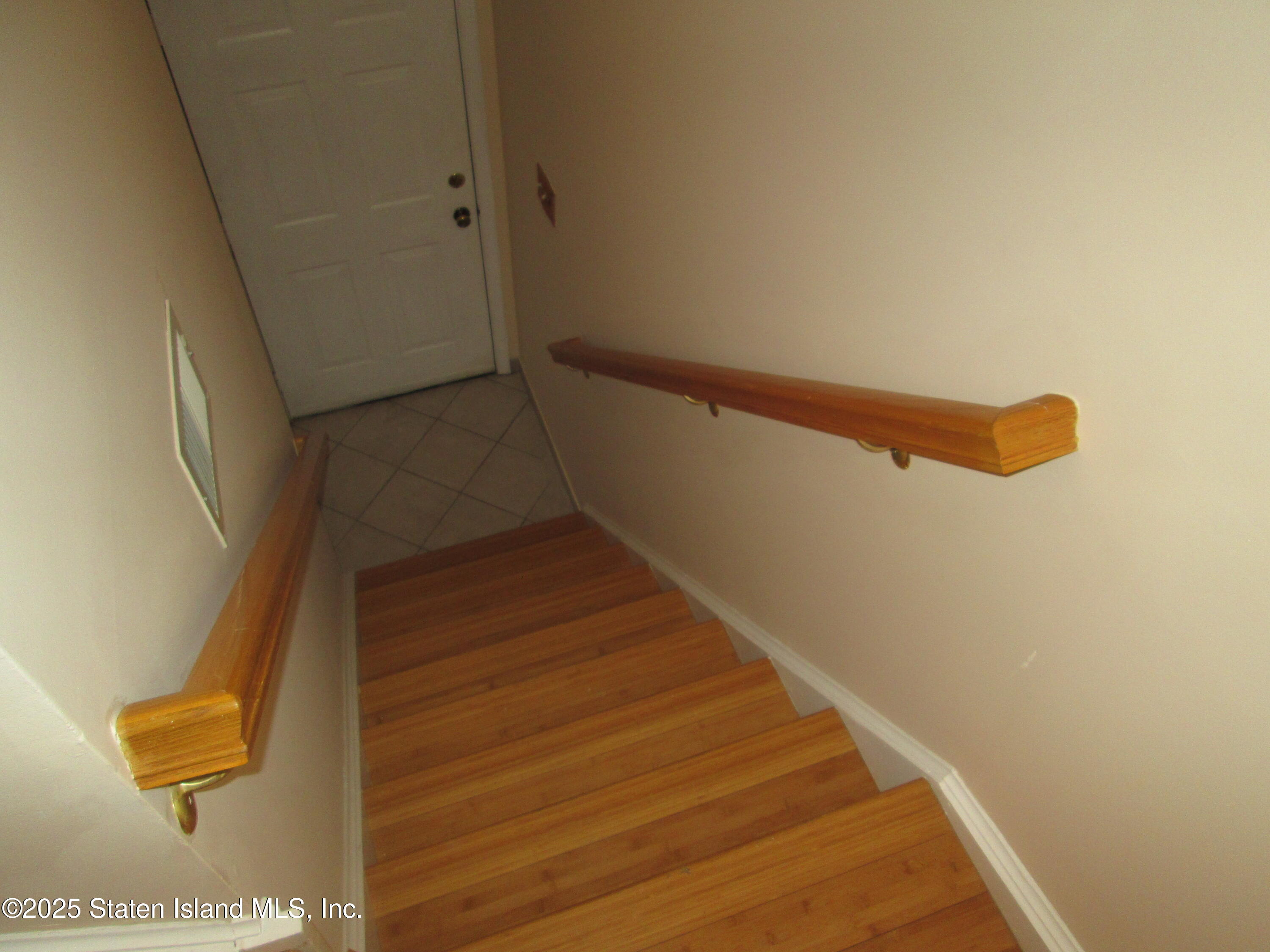 355 Ilyssa Way, Staten Island, NY, 10312 image 10