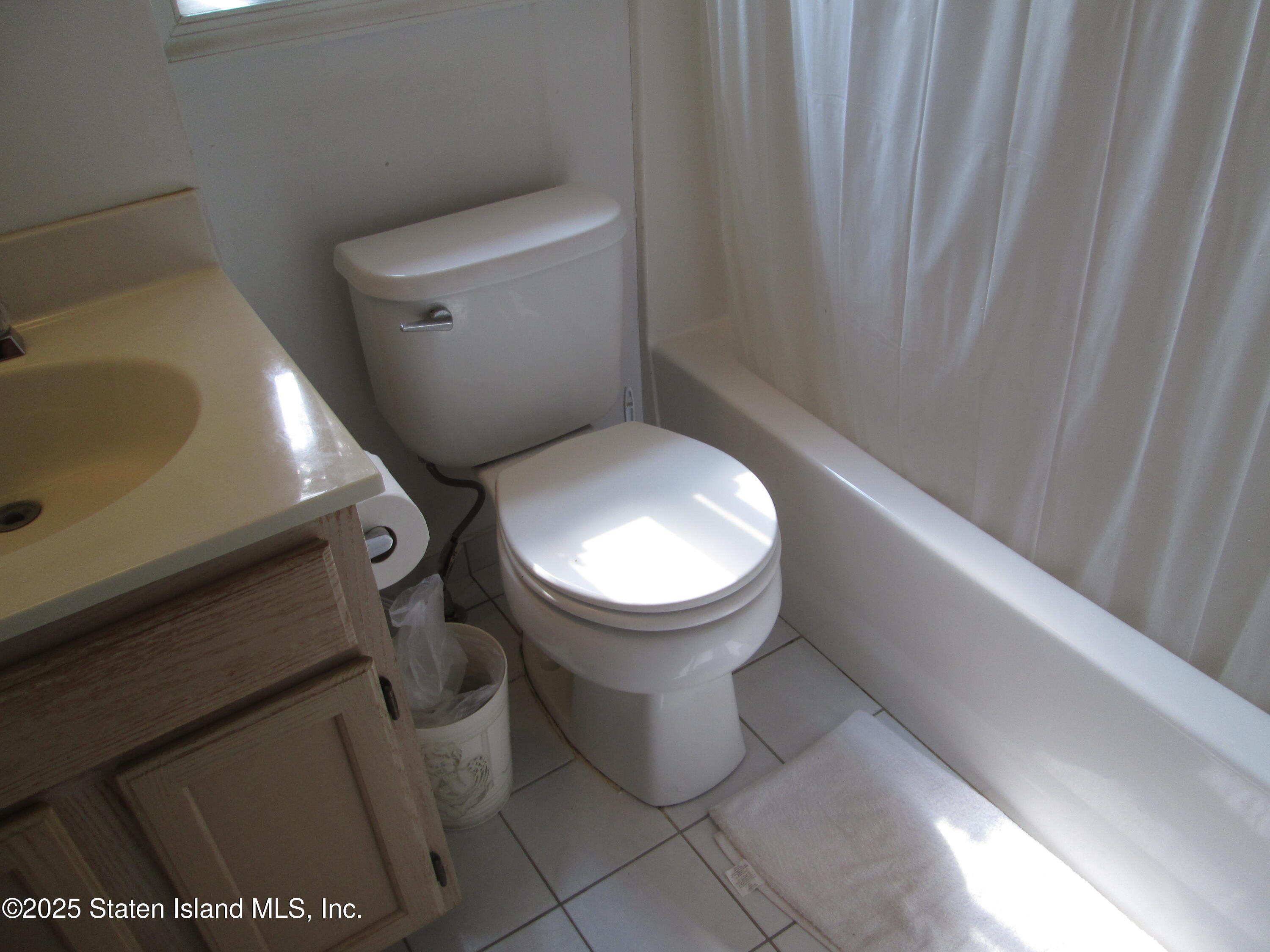 355 Ilyssa Way, Staten Island, NY, 10312 image 8
