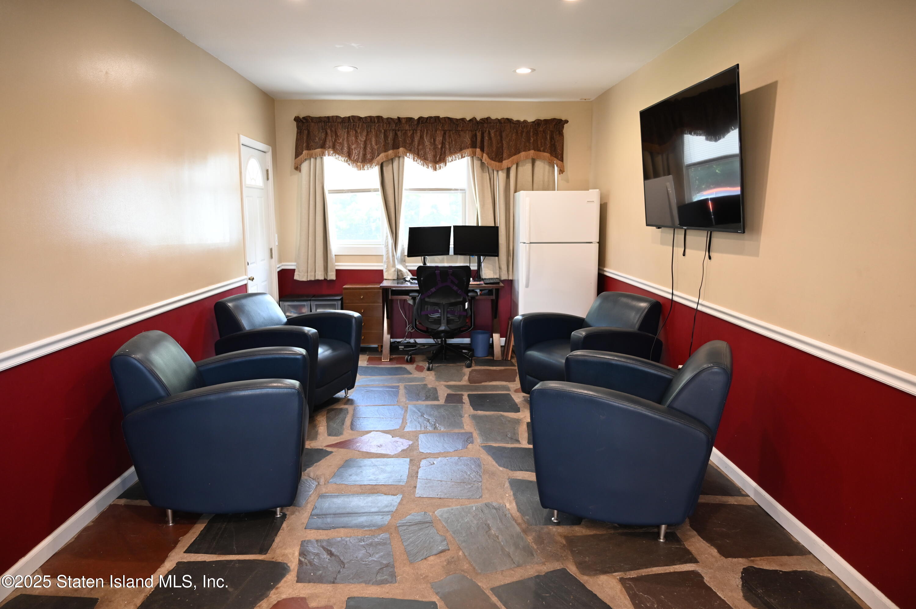 6 Nancy Circle, Edison, NJ, 08820 image 28