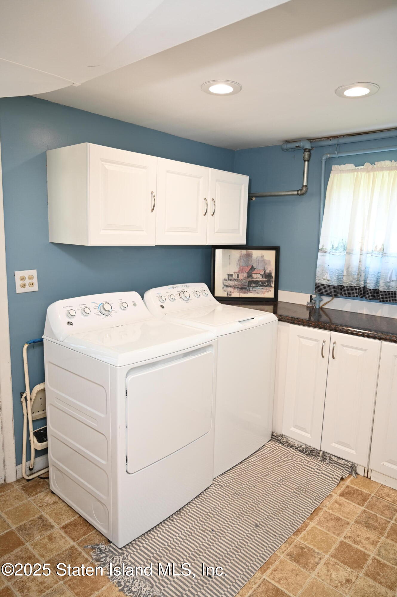 6 Nancy Circle, Edison, NJ, 08820 image 27