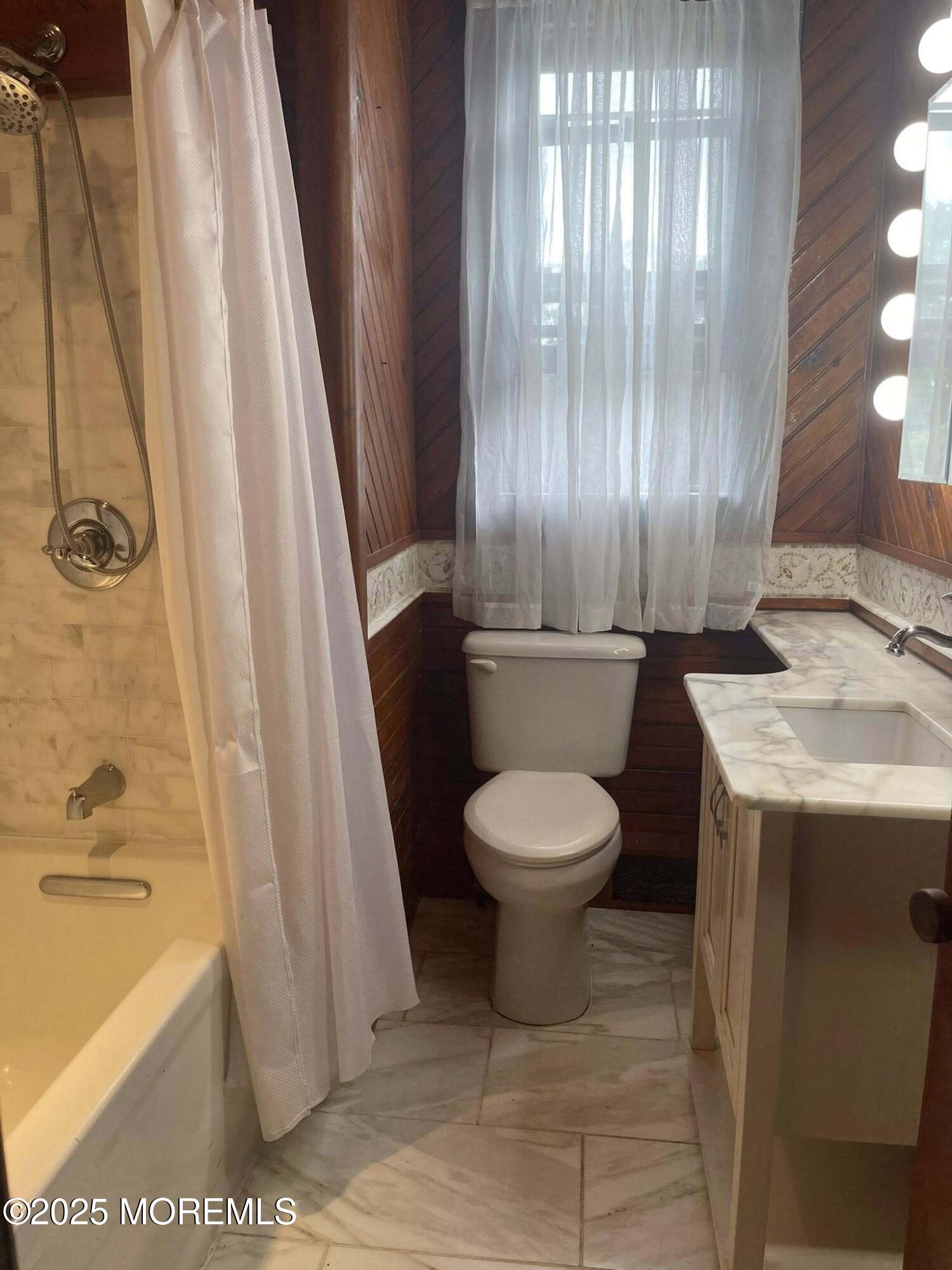 670 E Bay Avenue, Barnegat, NJ, 08005 image 16