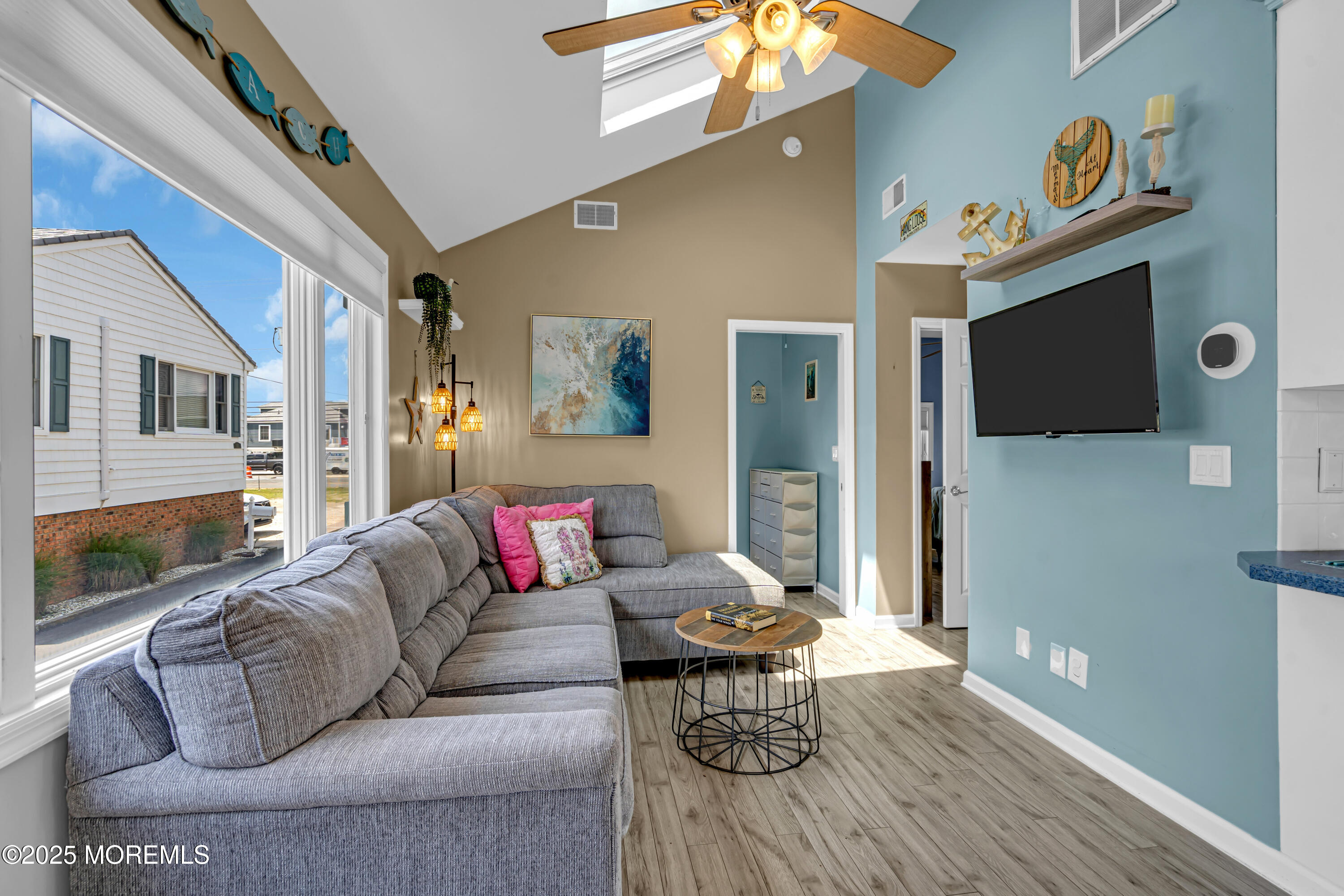 120 W Chadwick Way Image 5