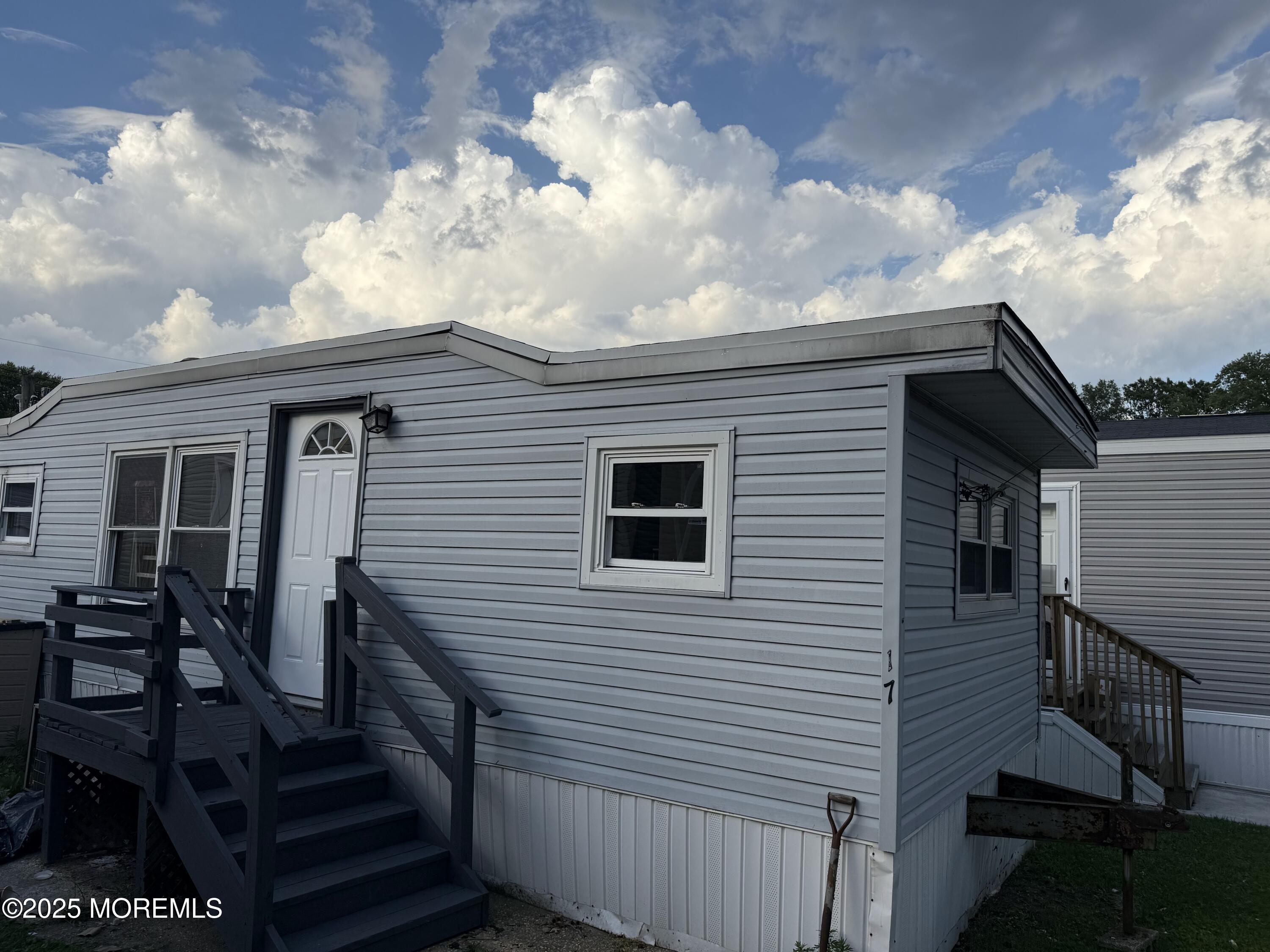 17 Gary Avenue, Keansburg, NJ, 07734