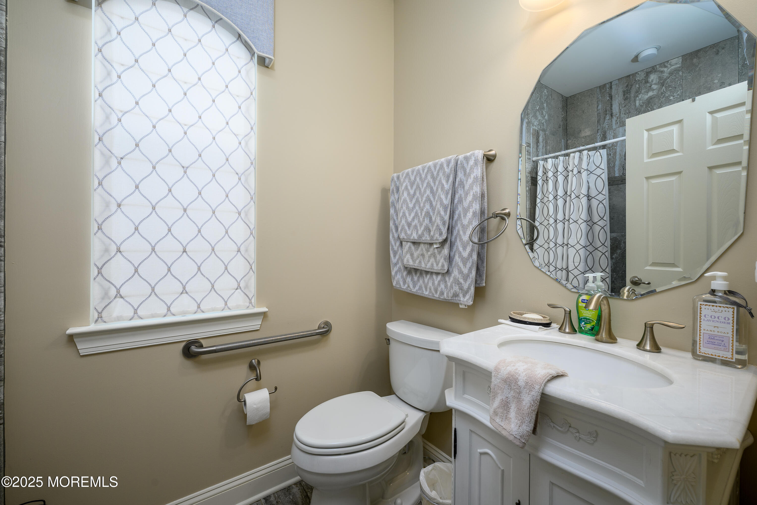 2 Banquet Court, Howell, NJ, 07731 image 16