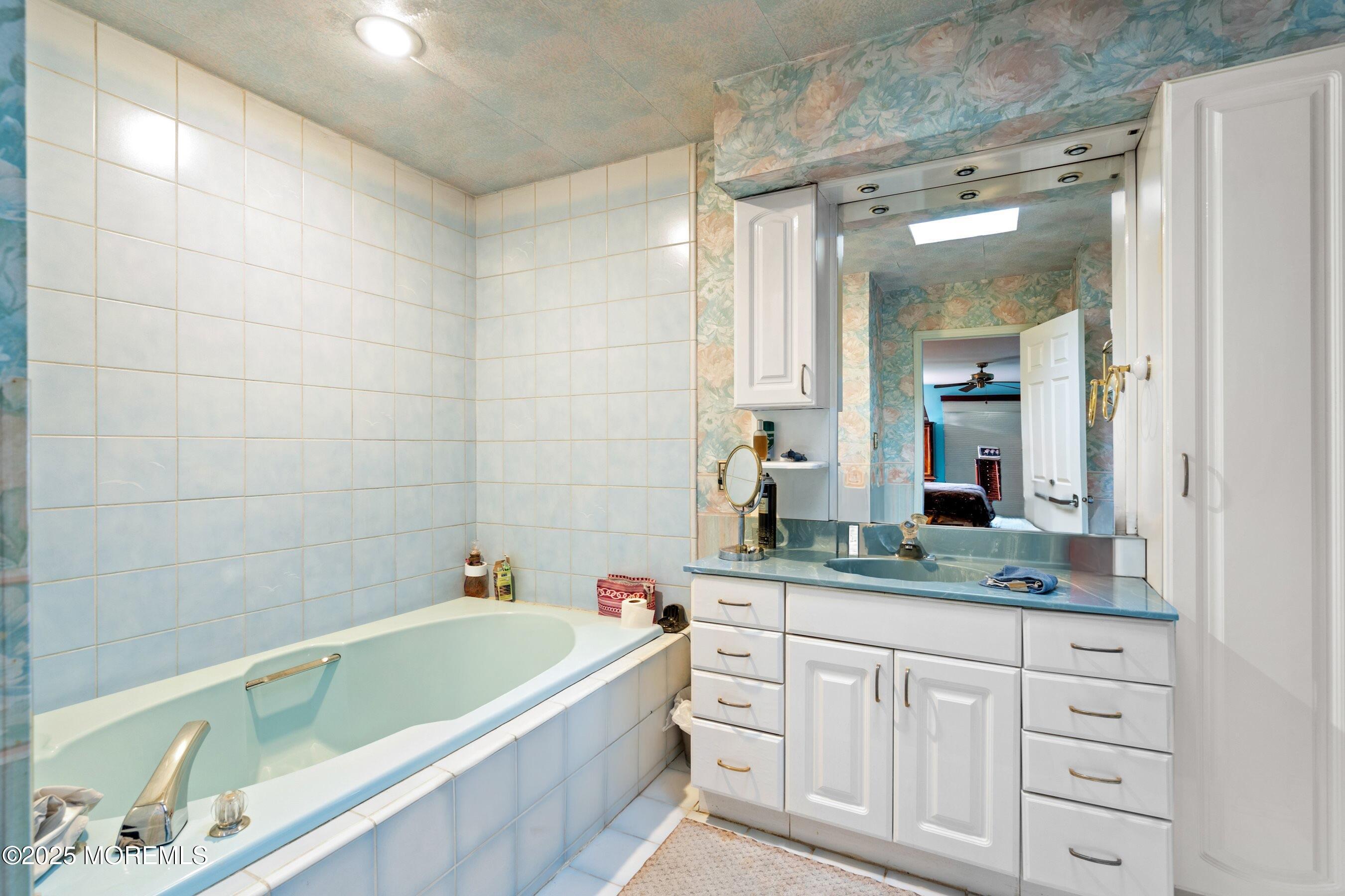 111 Tally Drive, Freehold, NJ, 07728 image 16