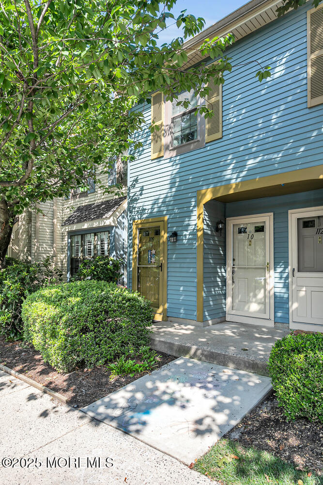 109 Dundee Court, Aberdeen, NJ, 07747 image 24