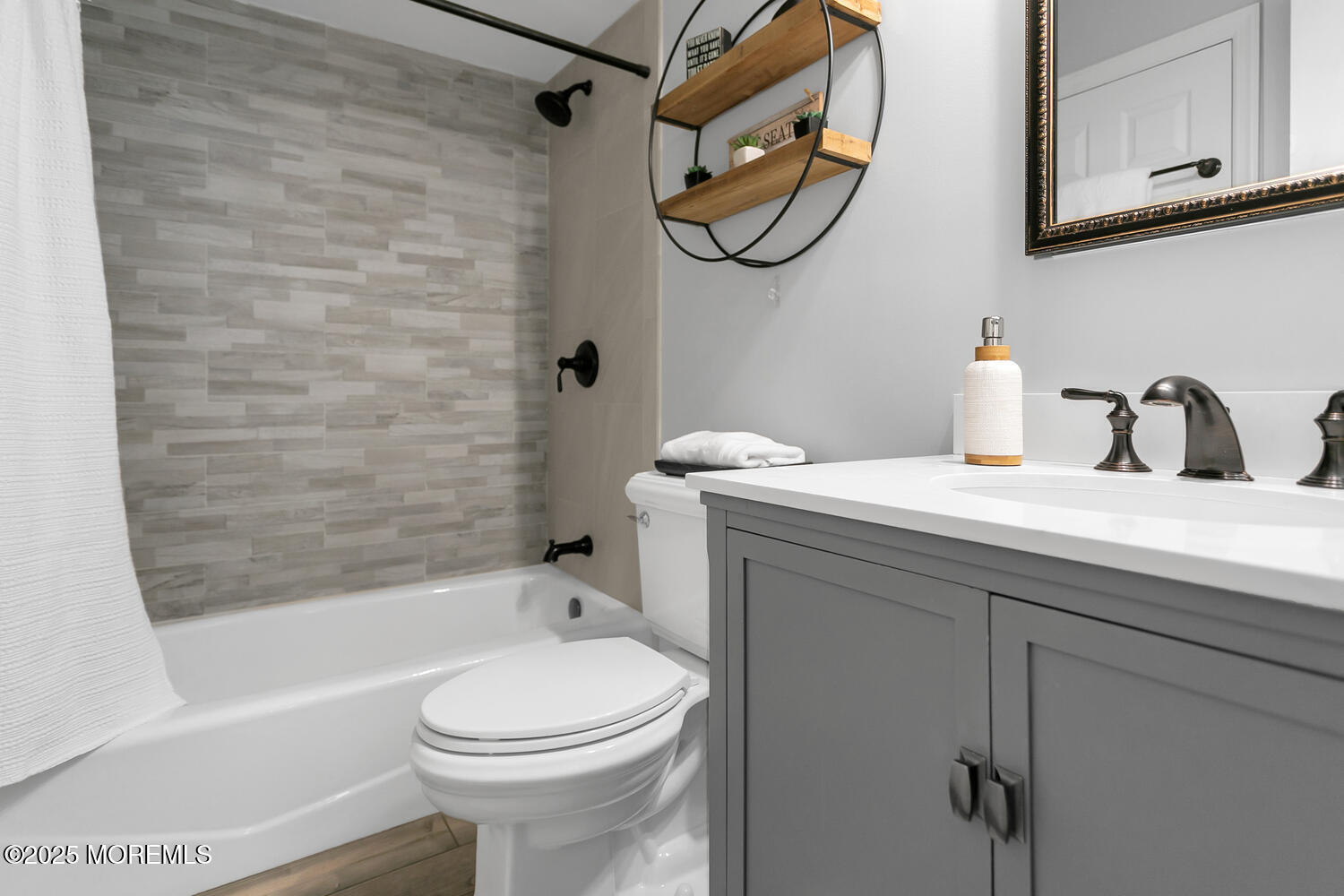 109 Dundee Court, Aberdeen, NJ, 07747 image 14