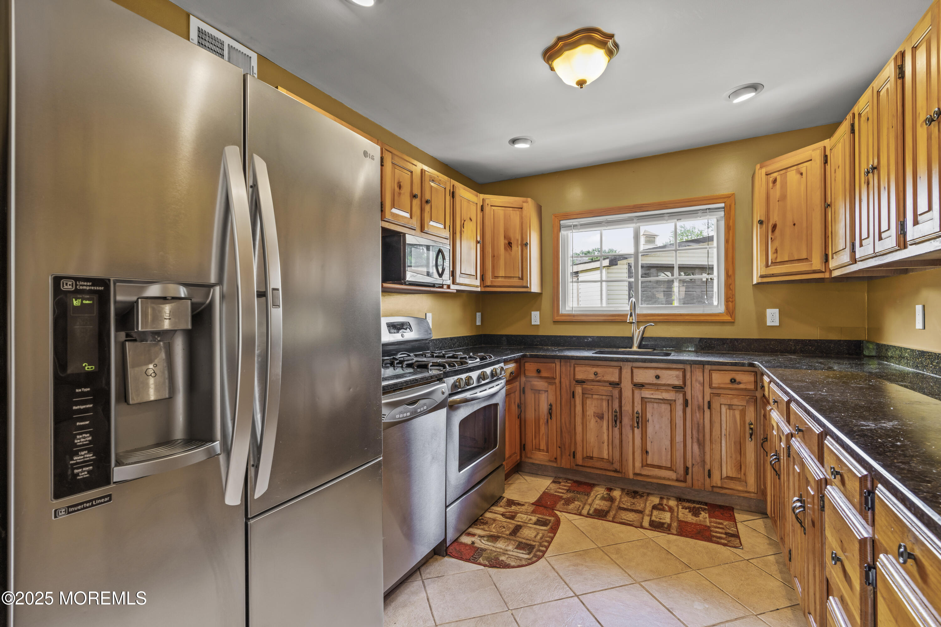 32 Glenville Road, Edison, NJ, 08817 image 13