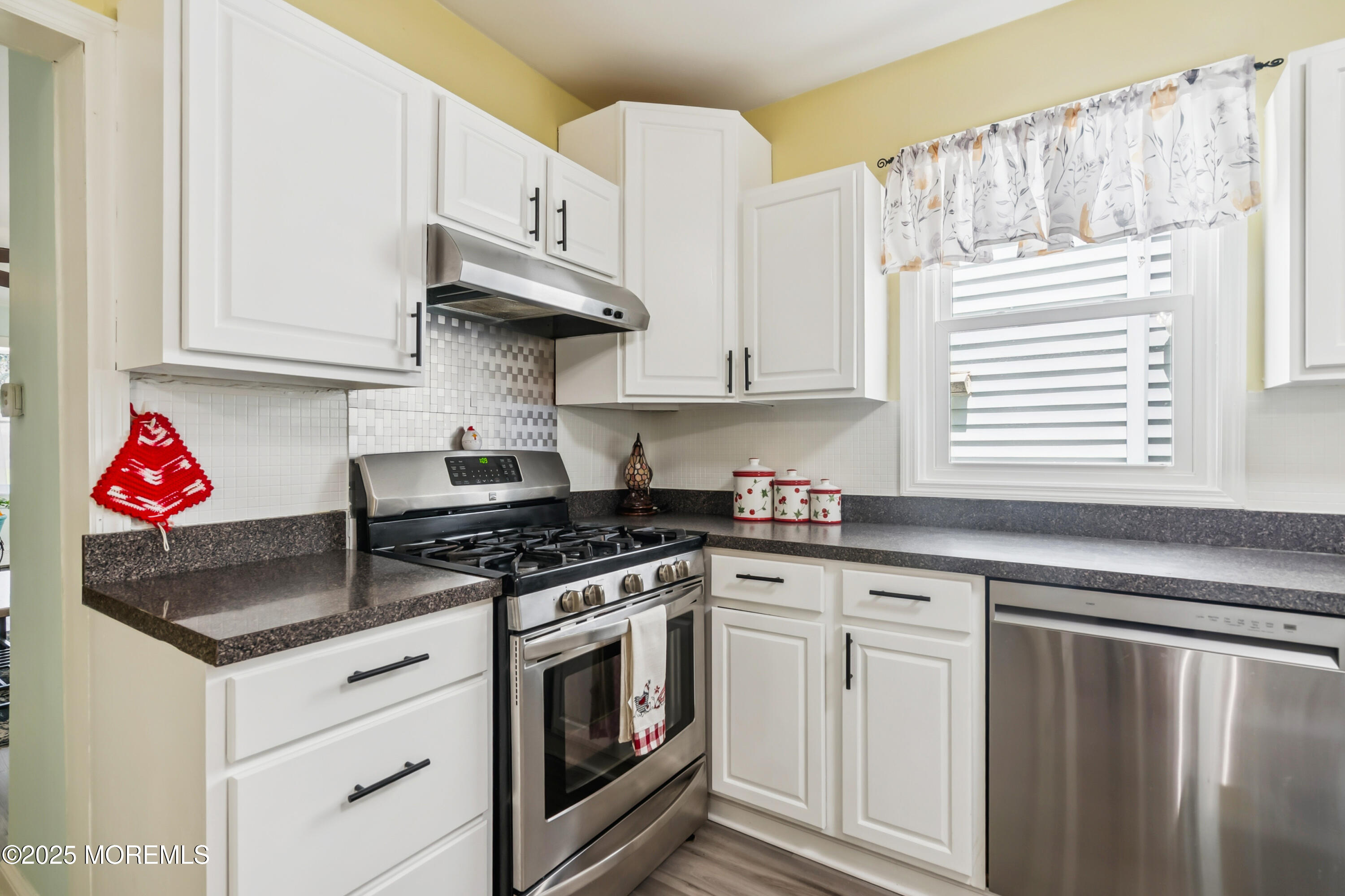 44 Morningside Avenue, Keansburg, NJ, 07734 image 9
