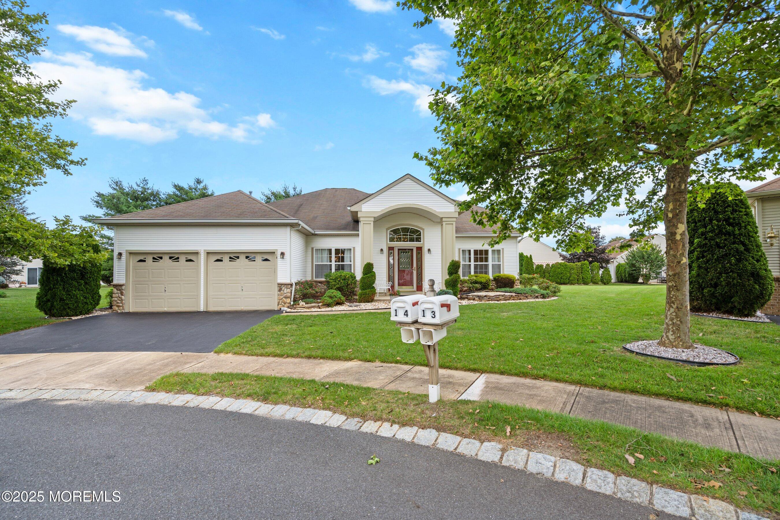 14 Beaumont Court Image 2