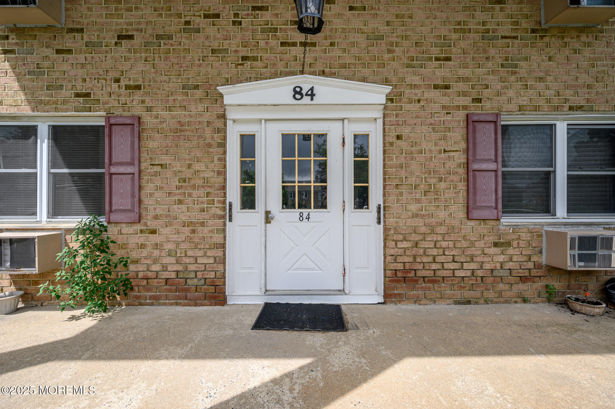 84 Manchester Court C Image 3
