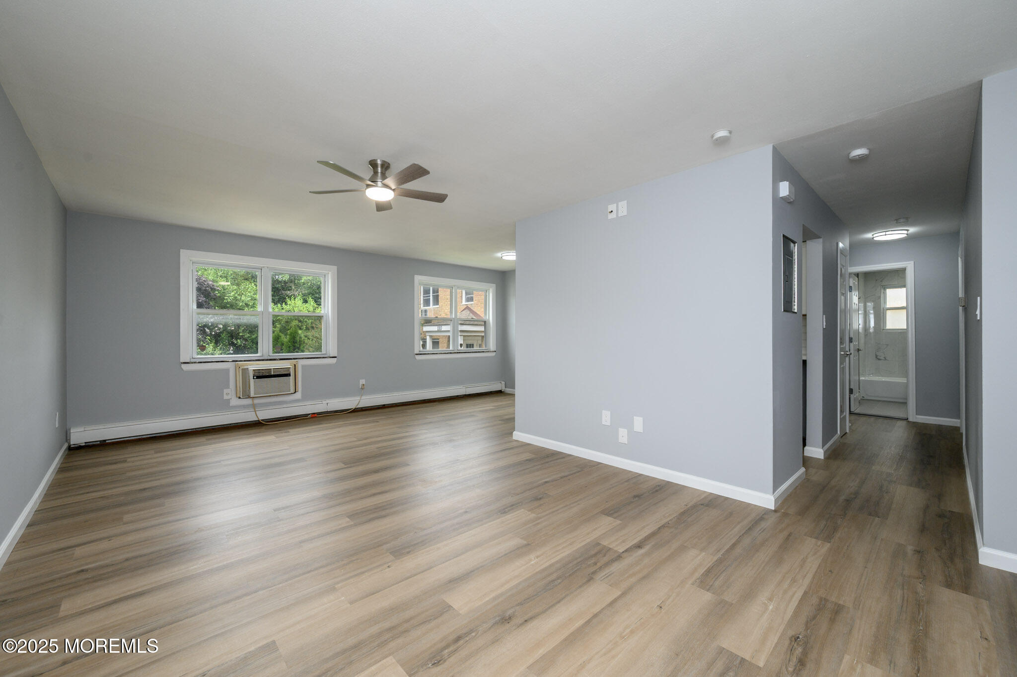 84 Manchester Court C Image 5