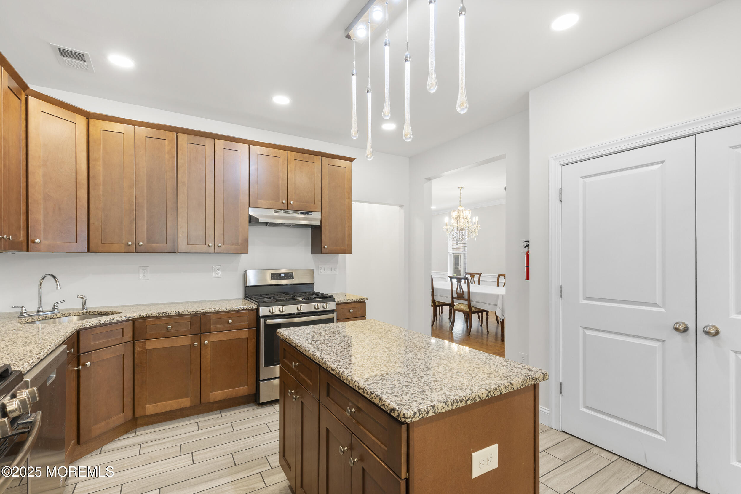 4 Bourbon Court, Lakewood, NJ, 08701 image 17