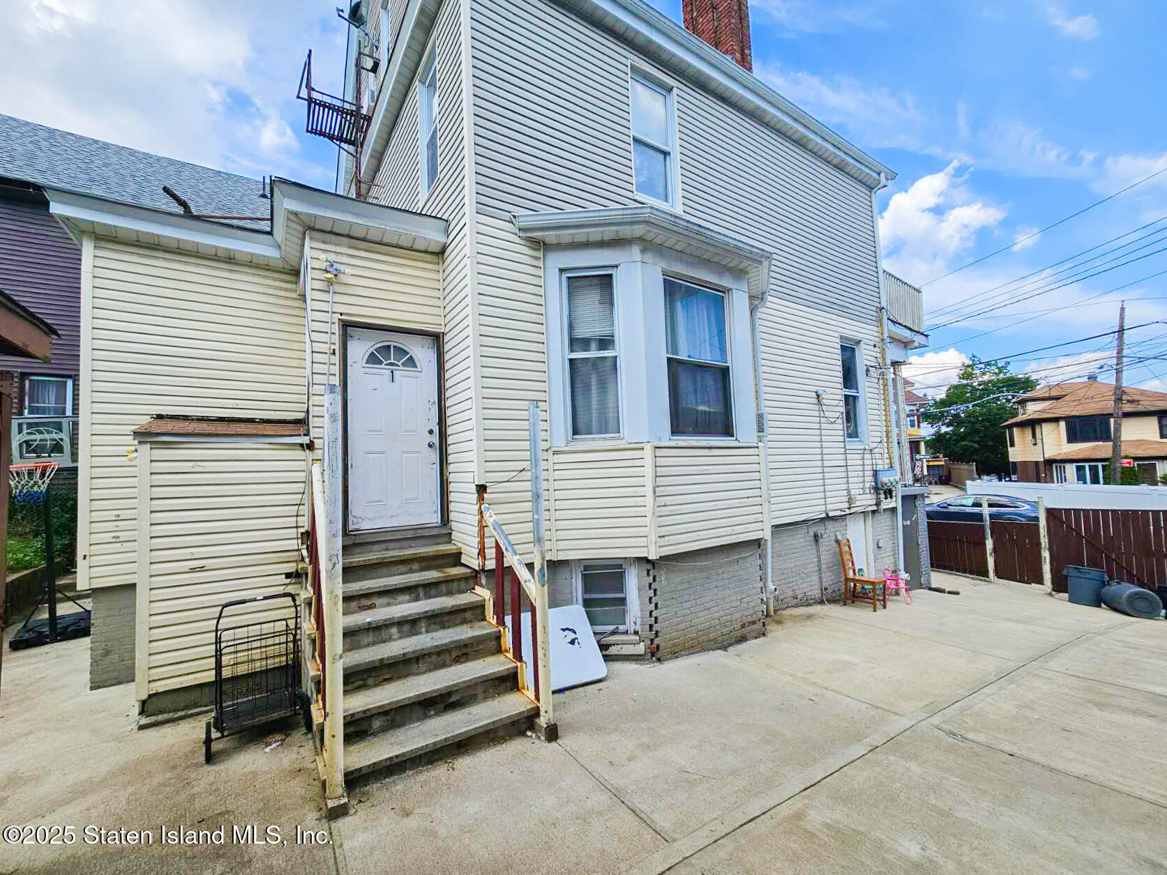 80 Sand Street Image 3